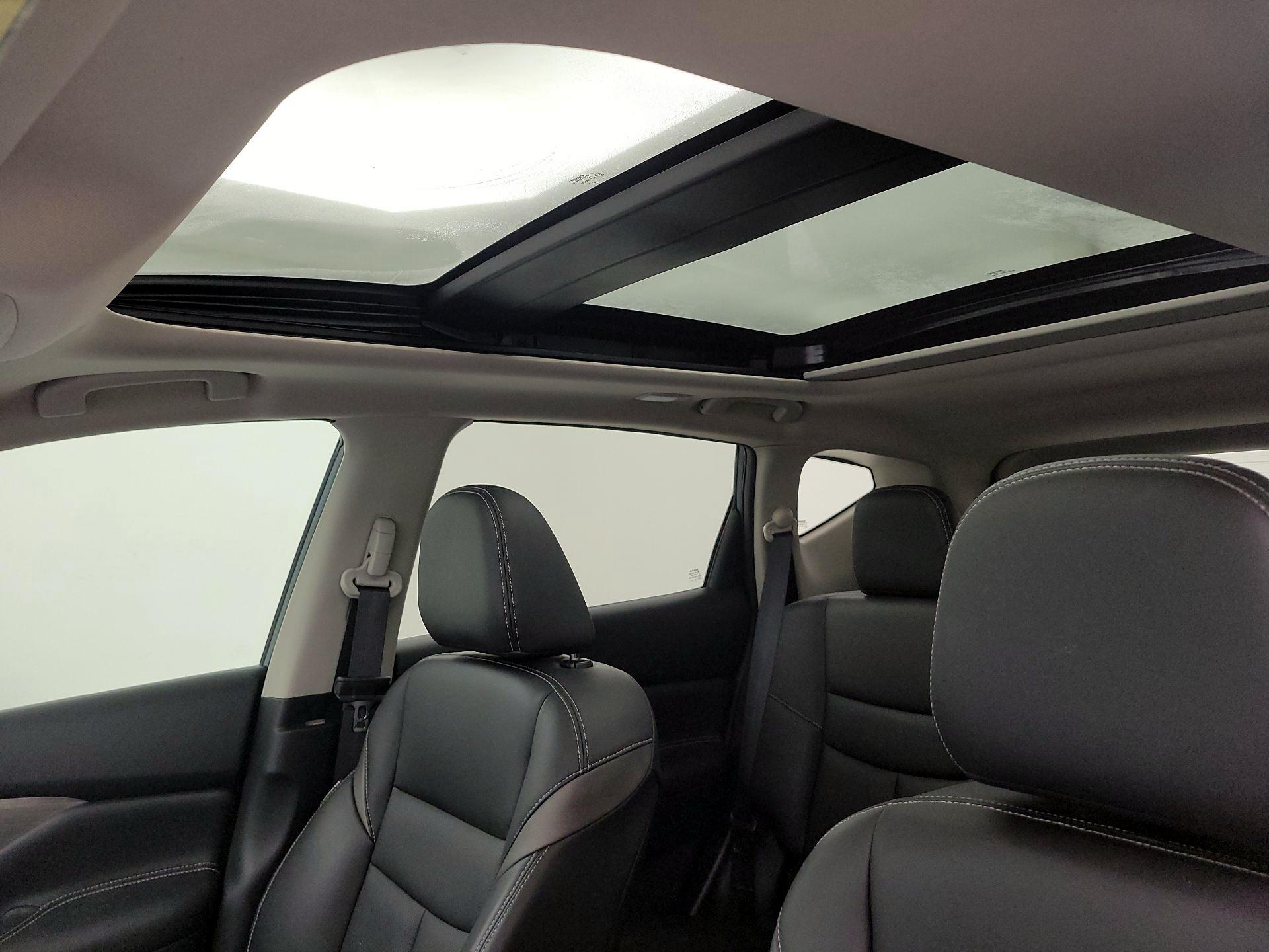 Thumbnail: 2018 Nissan Murano - 20