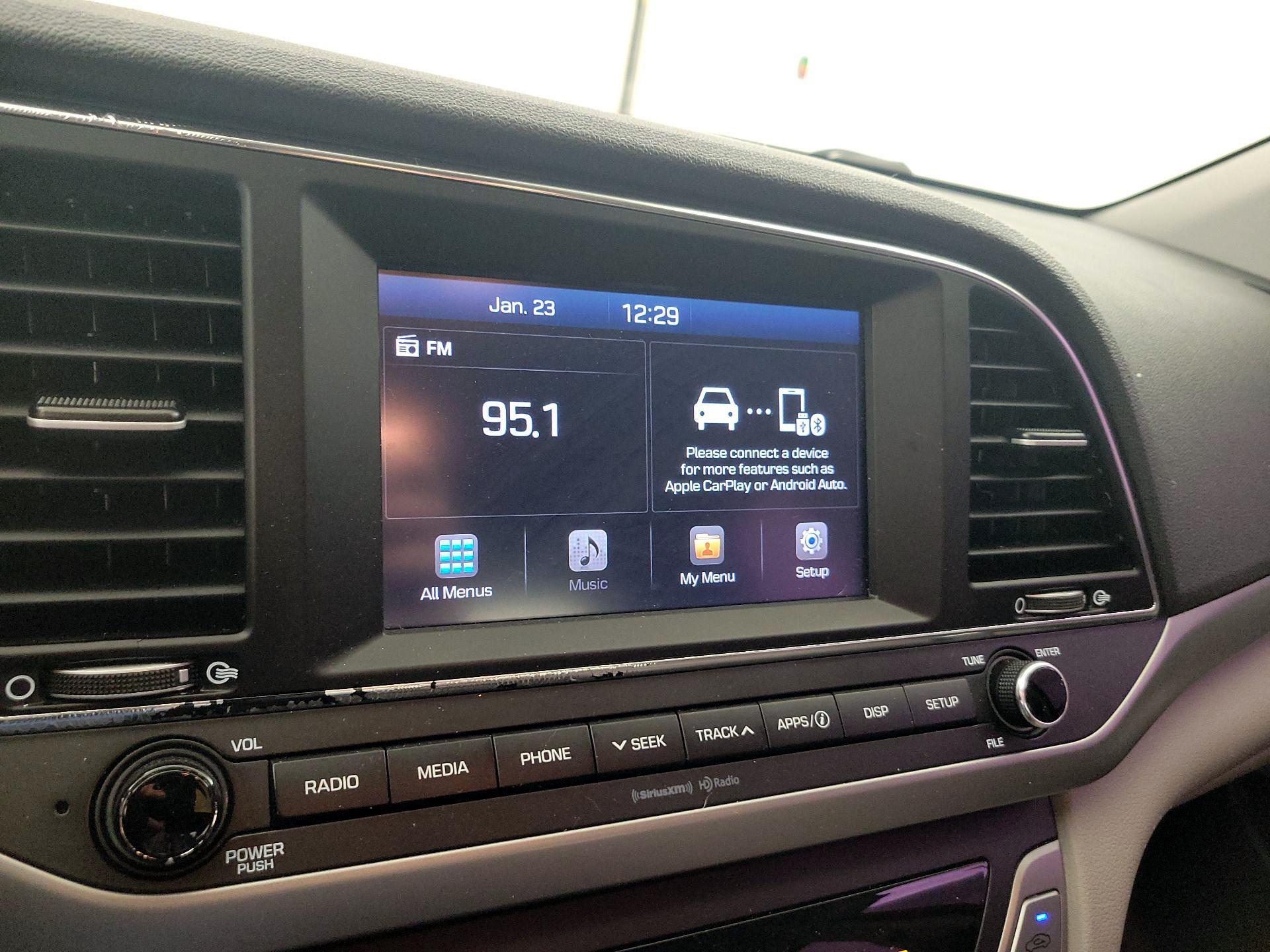 Thumbnail: 2017 Hyundai Elantra - 15