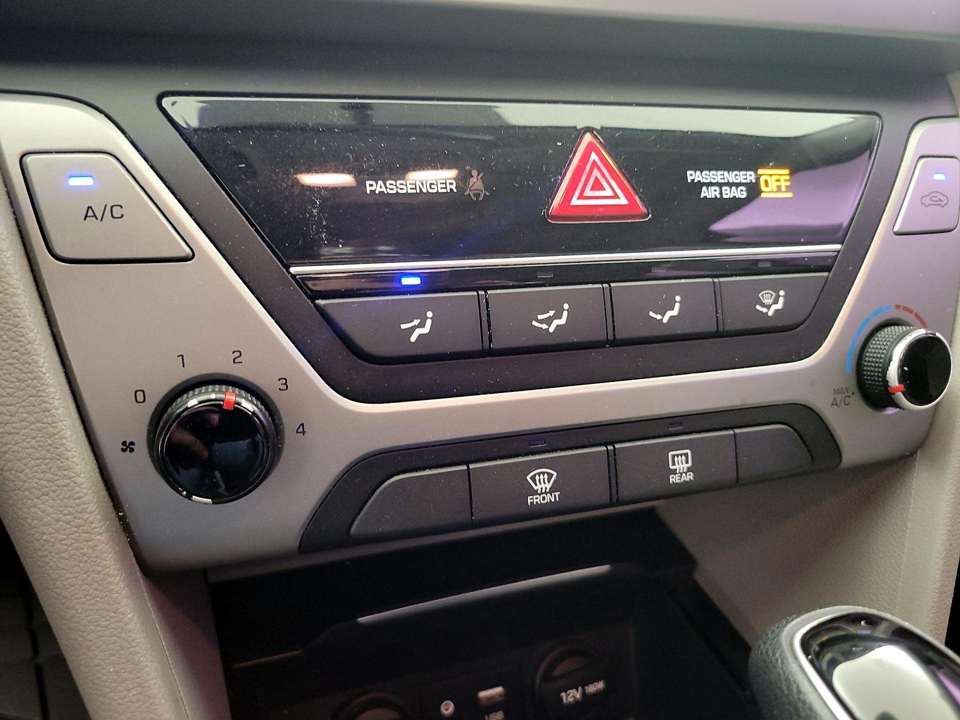 Thumbnail: 2017 Hyundai Elantra - 16