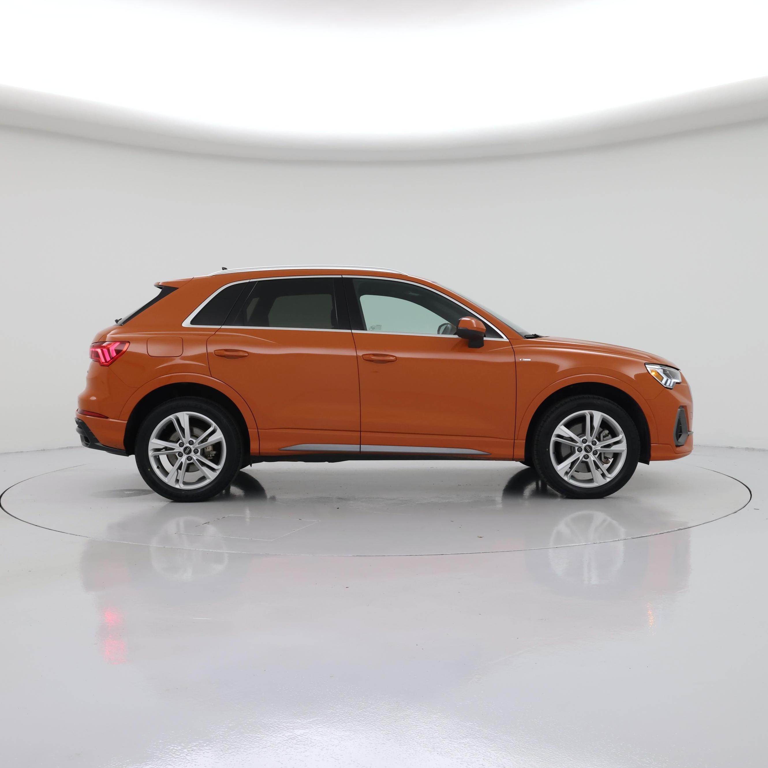 Thumbnail: 2022 Audi Q3 - 7