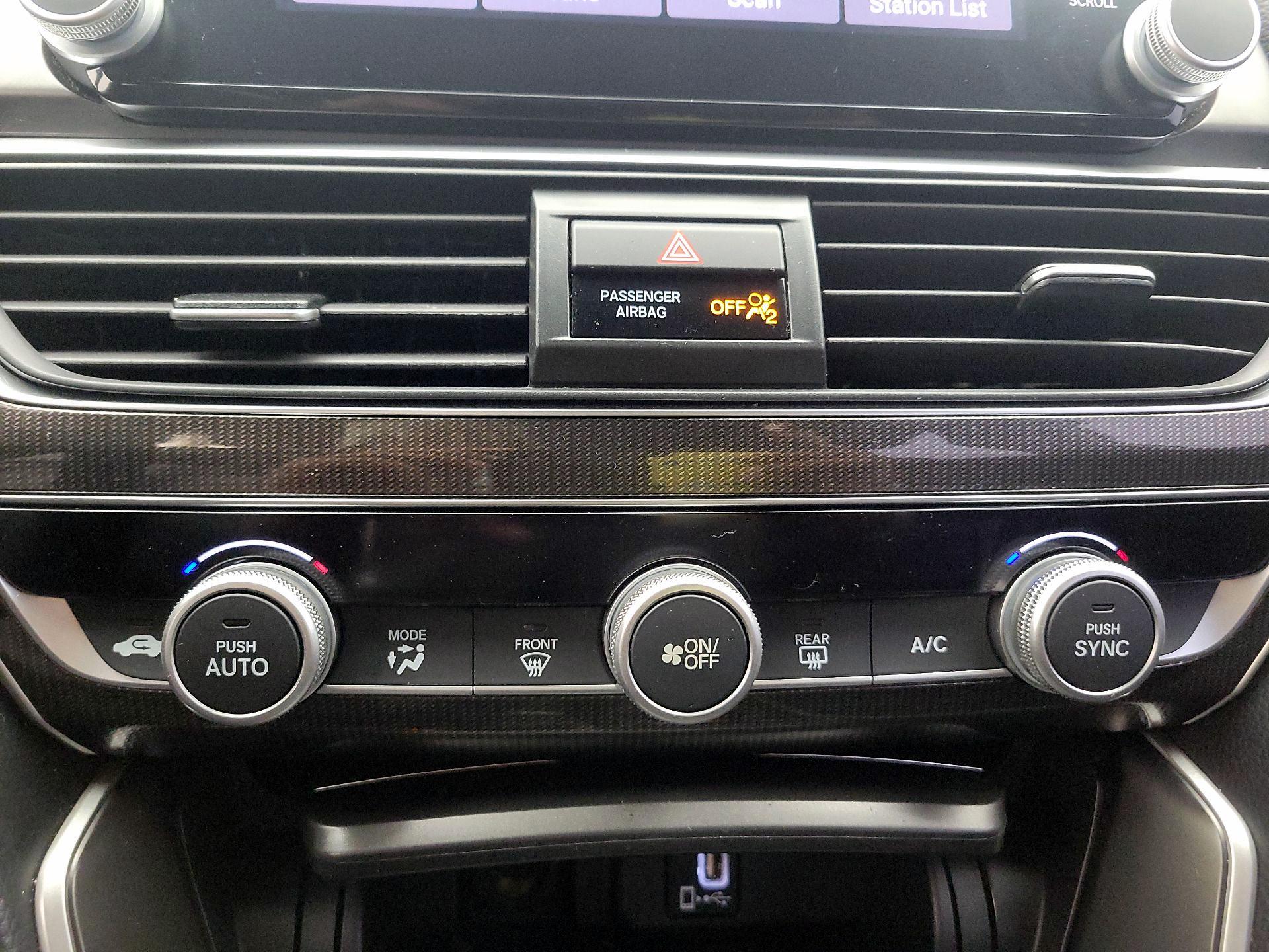 Thumbnail: 2018 Honda Accord - 16