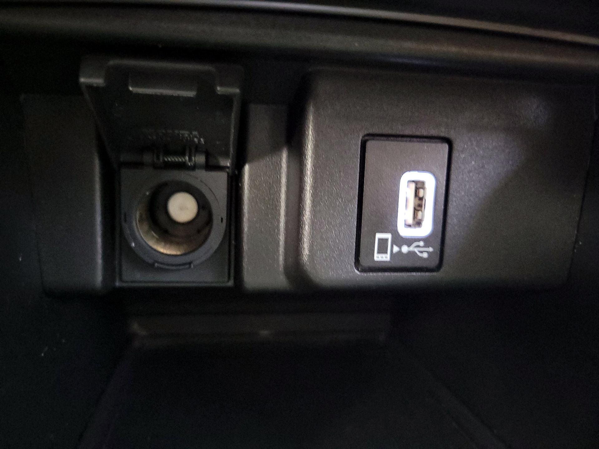 Thumbnail: 2018 Honda Accord - 18