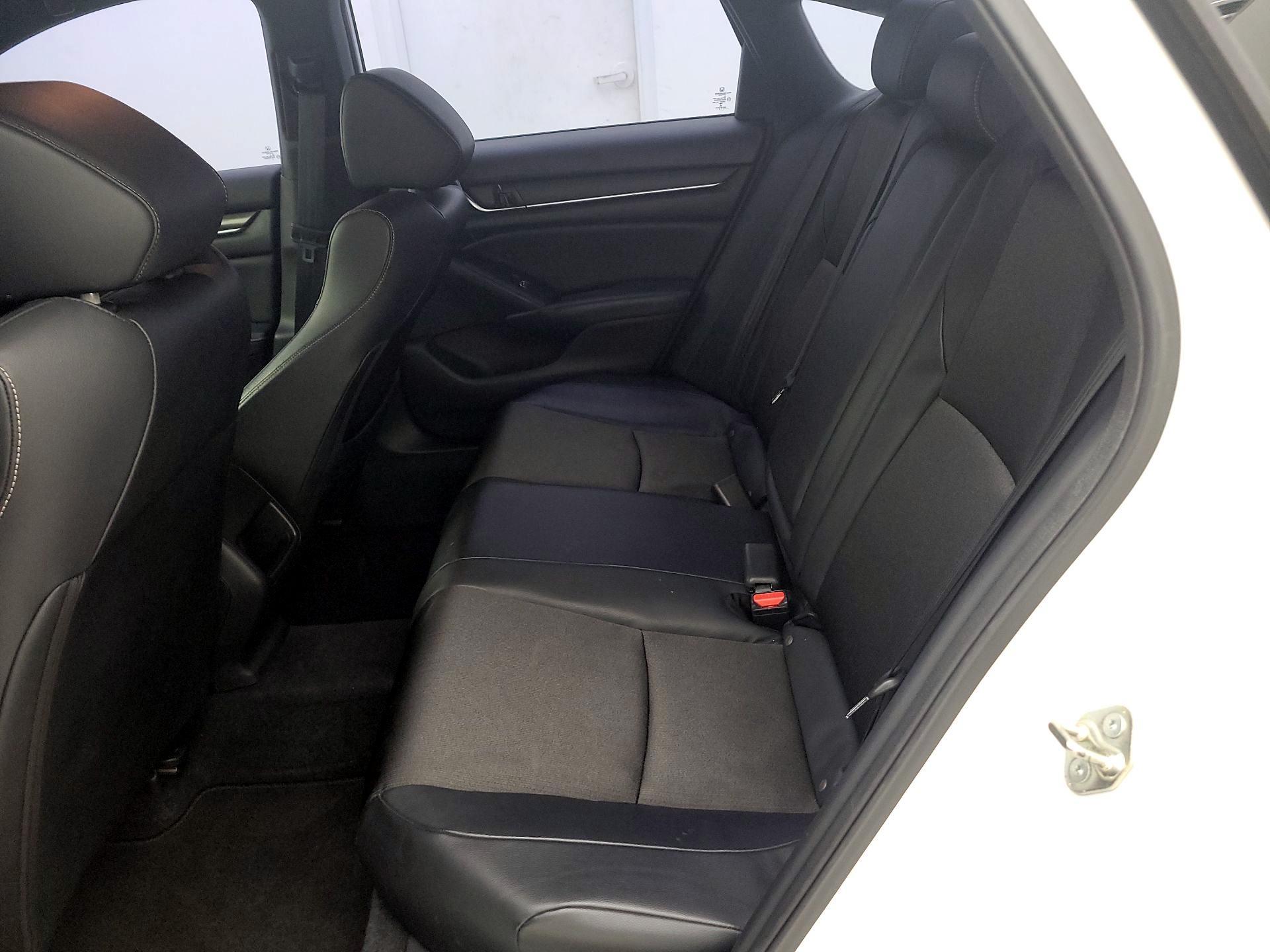 Thumbnail: 2018 Honda Accord - 19