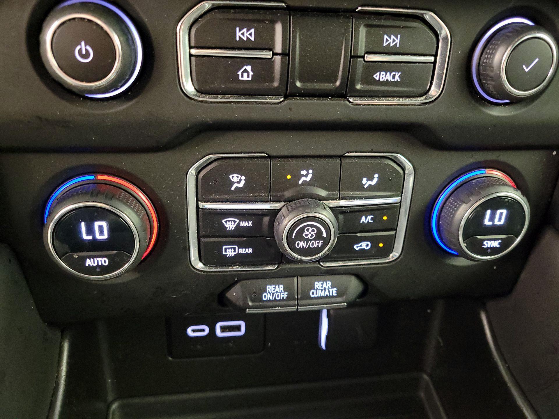 Thumbnail: 2023 Chevrolet Tahoe - 16