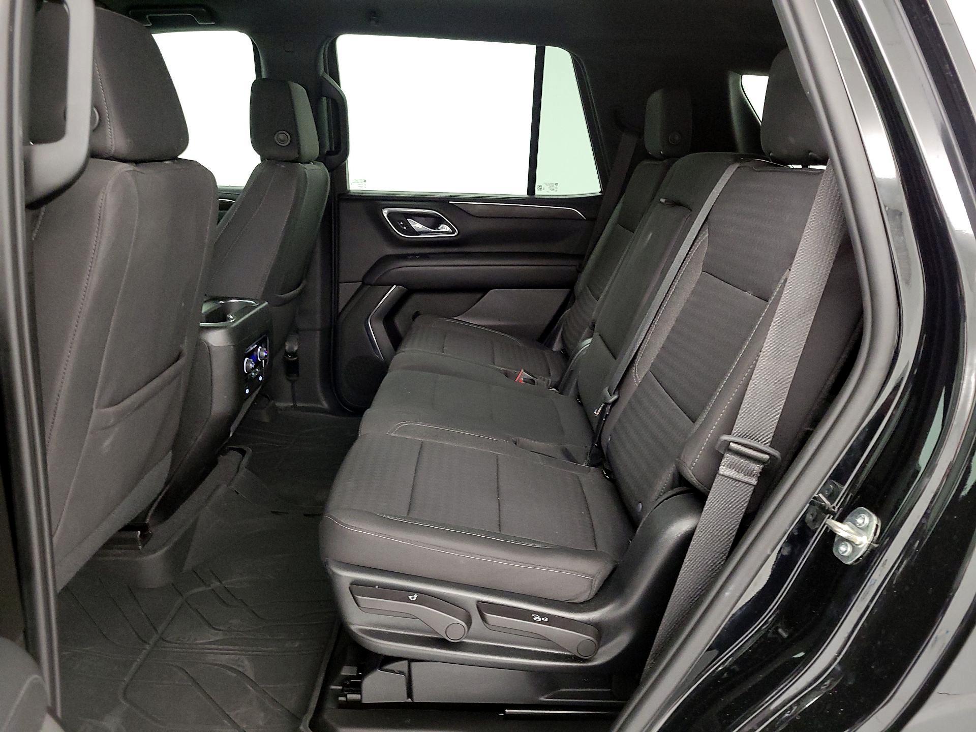 Thumbnail: 2023 Chevrolet Tahoe - 19