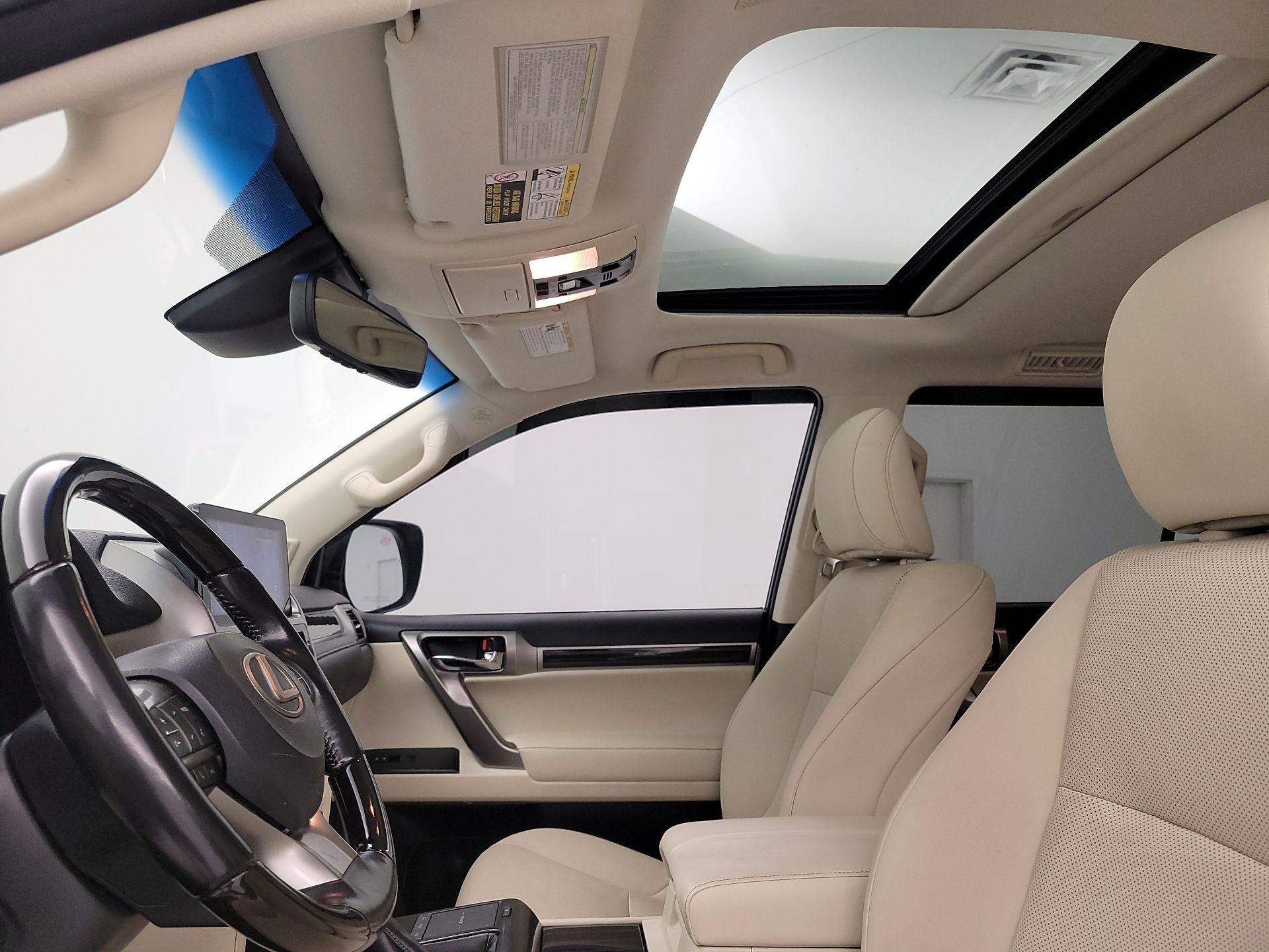 Thumbnail: 2022 Lexus GX - 20