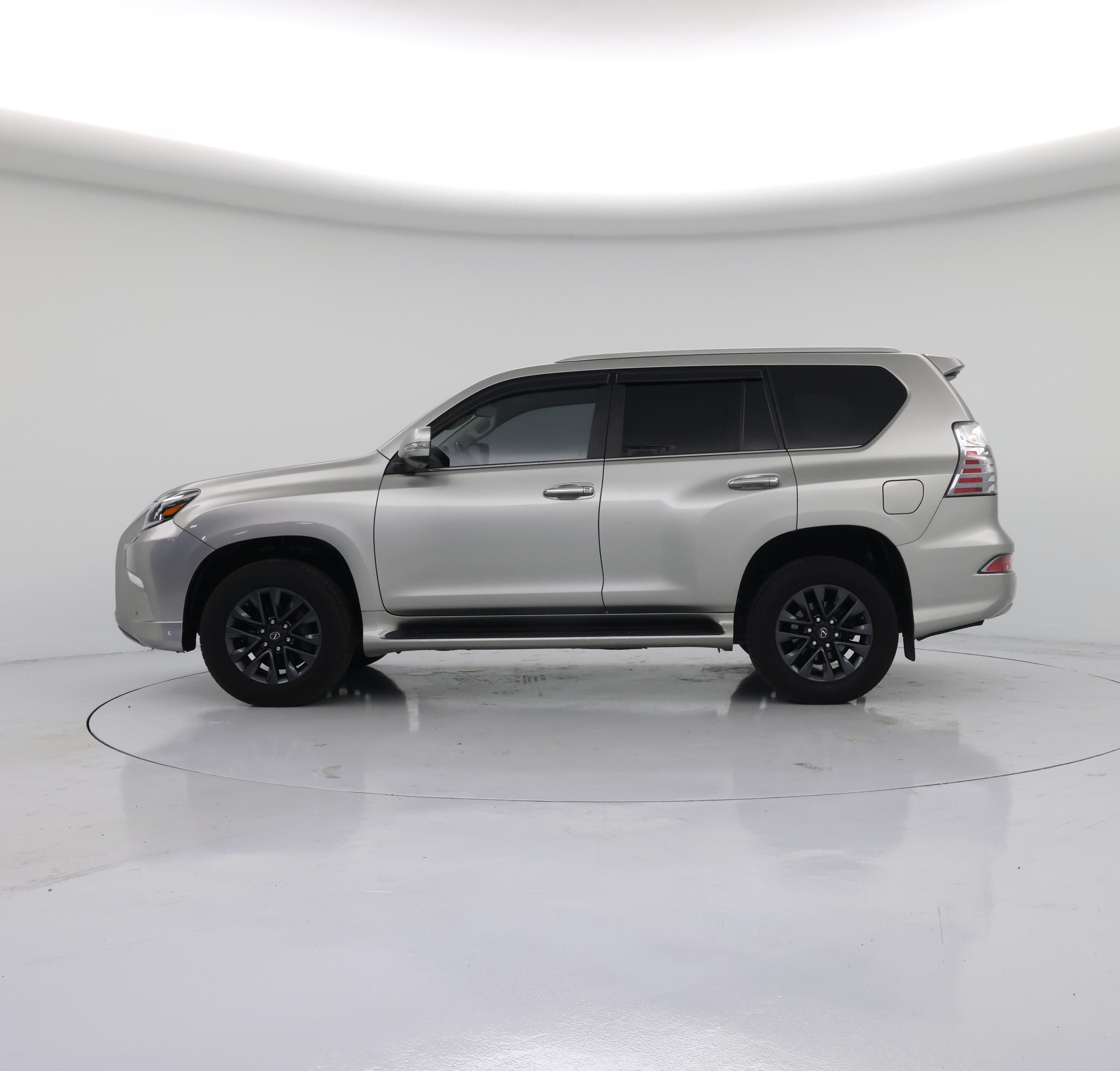 Thumbnail: 2022 Lexus GX - 3