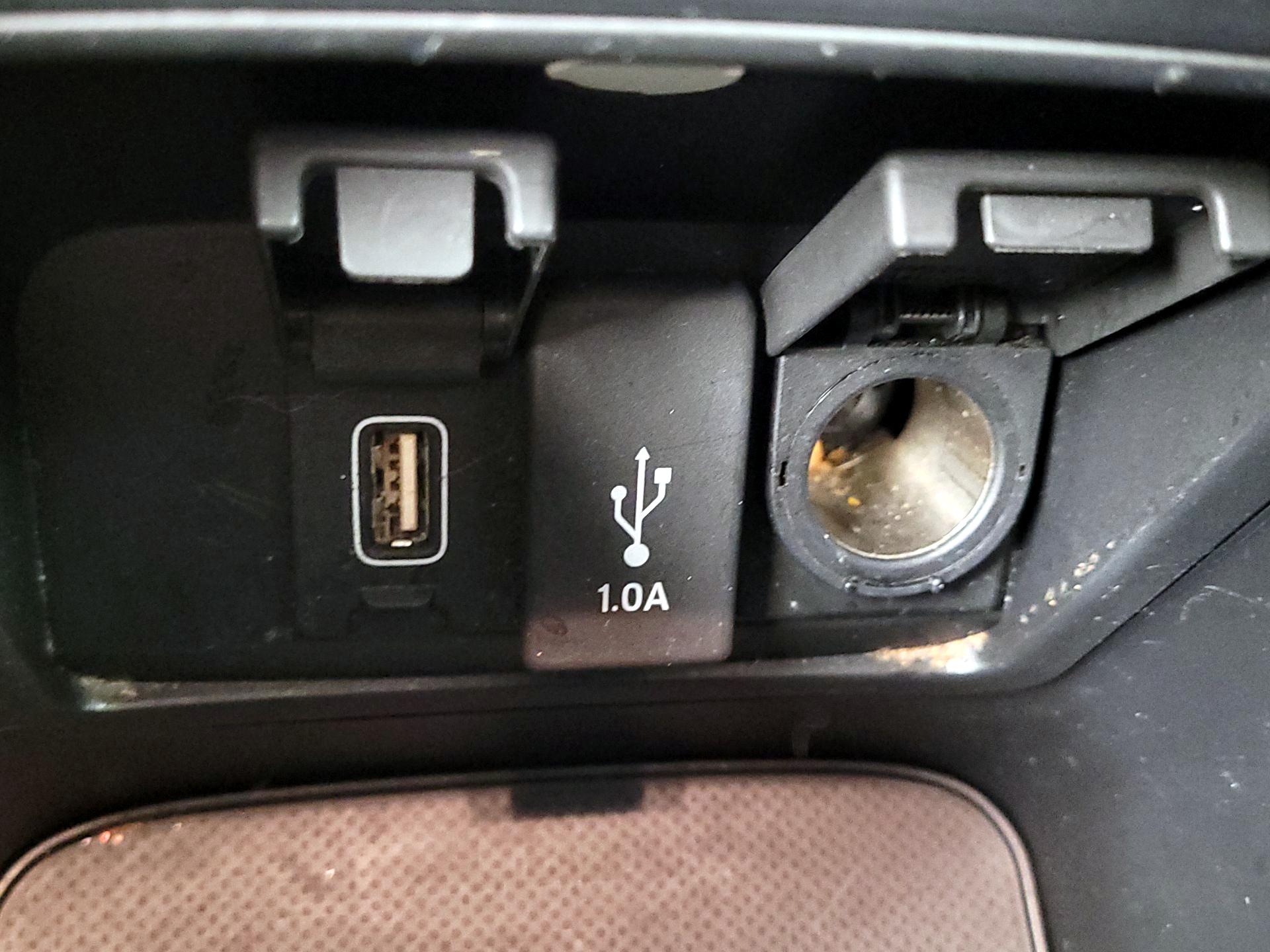 Thumbnail: 2017 Honda CR-V - 18