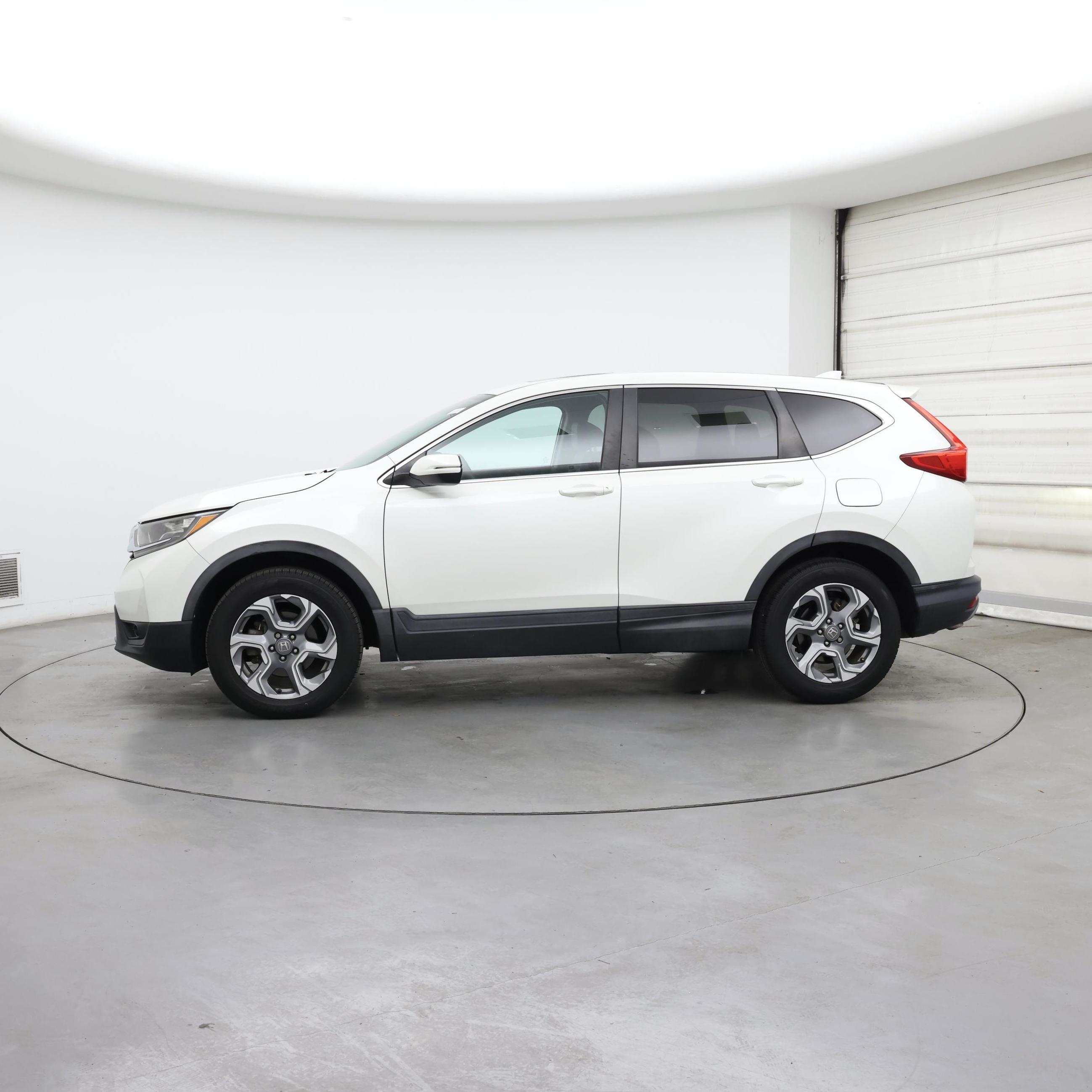 Thumbnail: 2017 Honda CR-V - 3