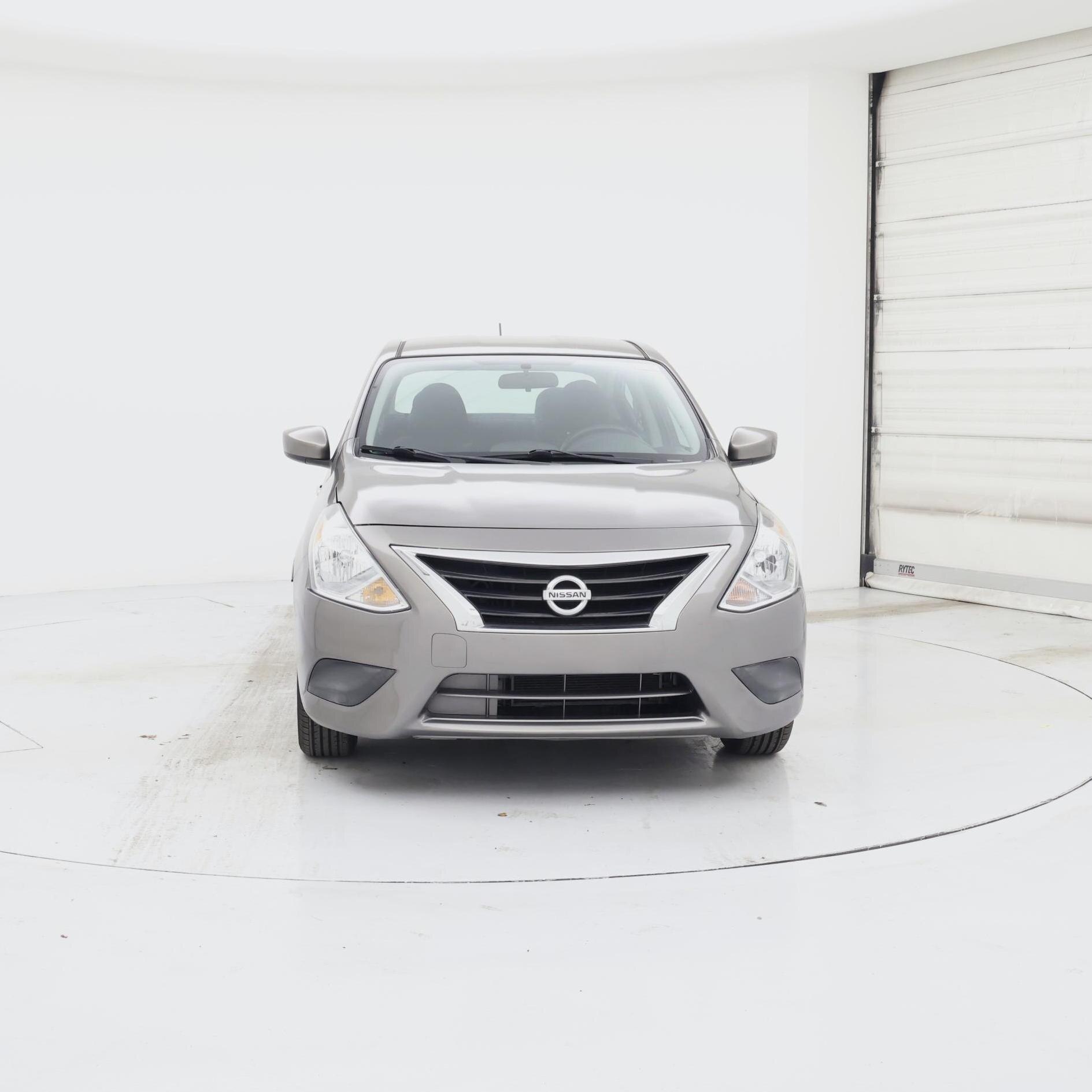 Thumbnail: 2017 Nissan Versa - 5