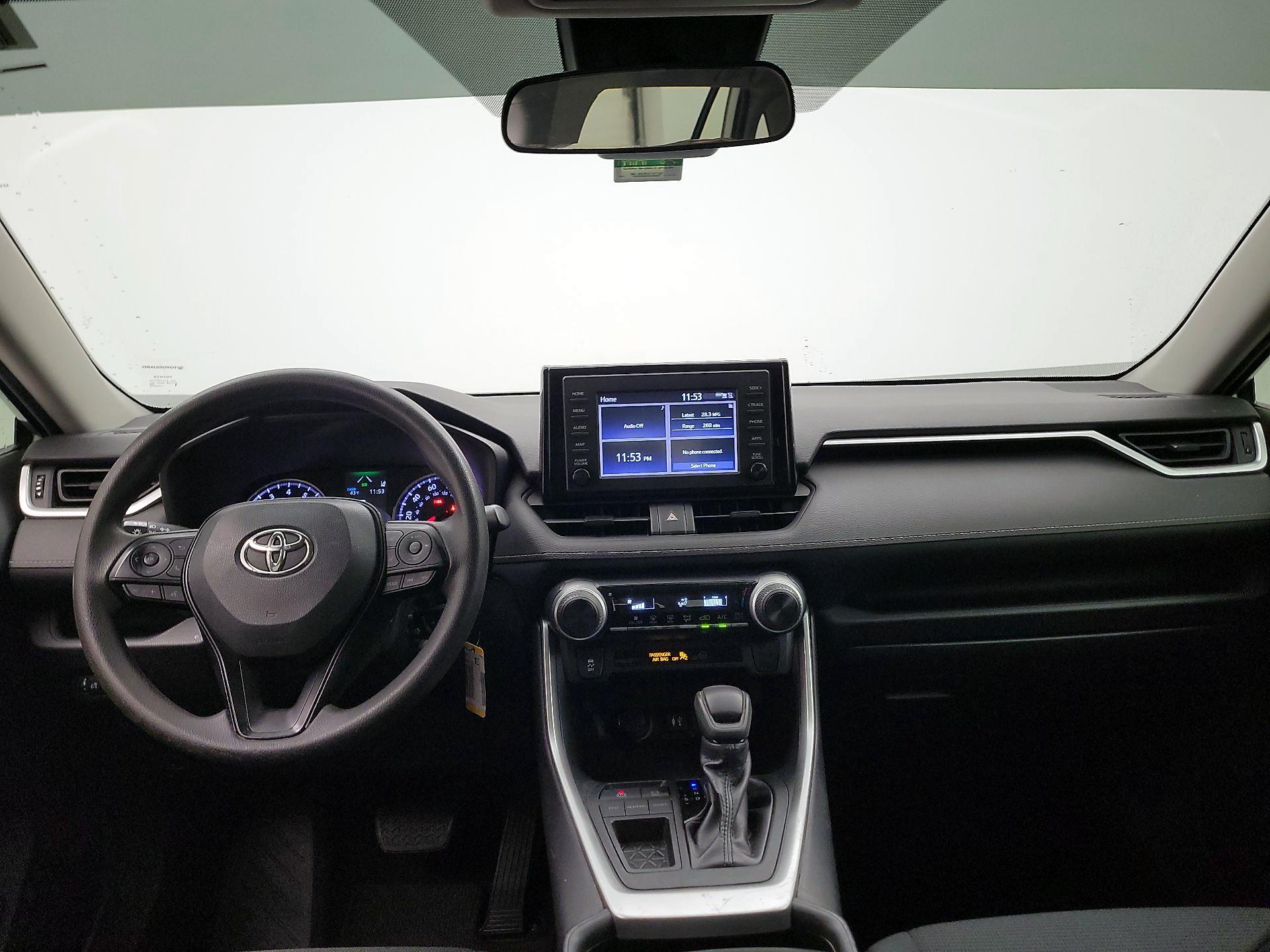 Thumbnail: 2019 Toyota RAV4 - 9