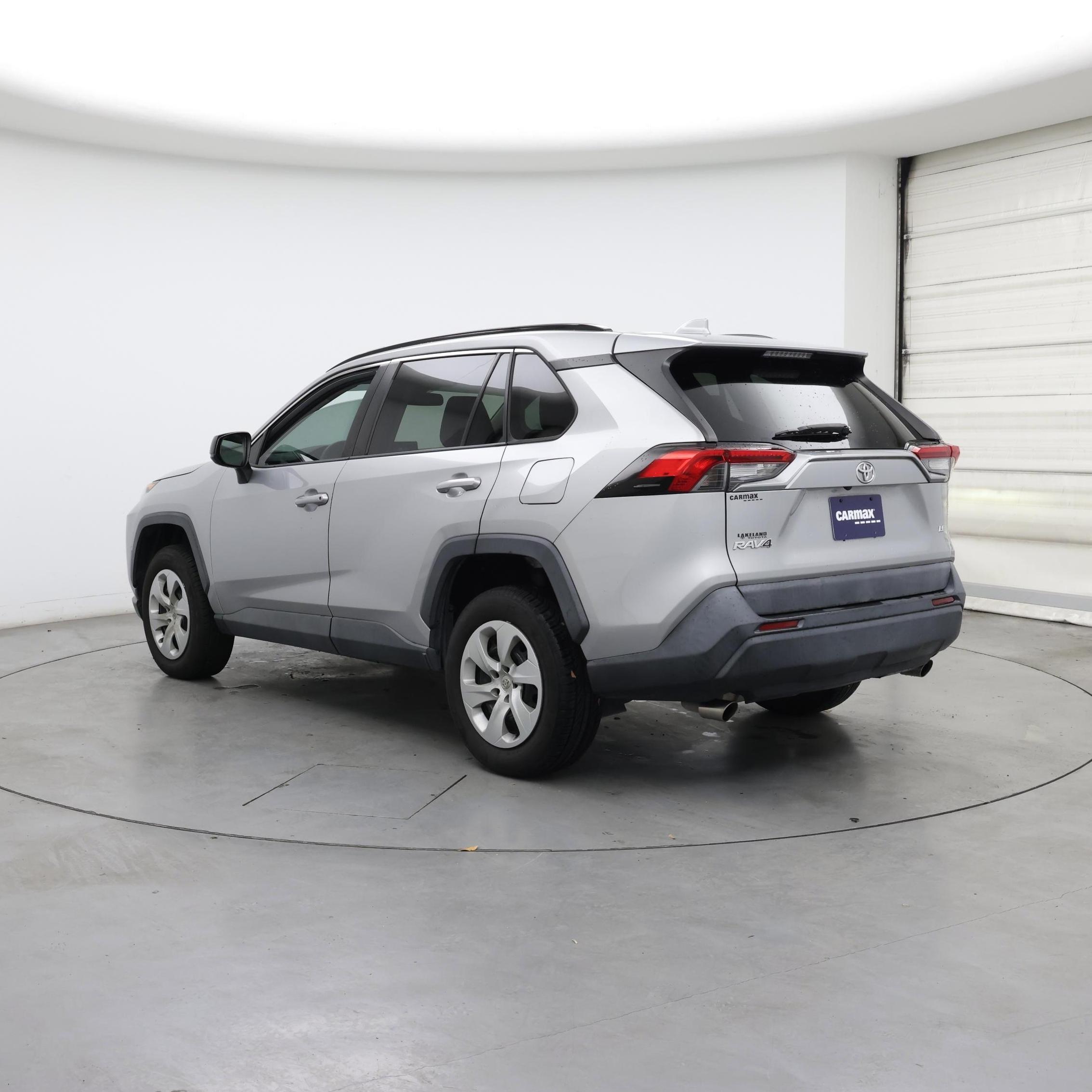 Thumbnail: 2019 Toyota RAV4 - 2