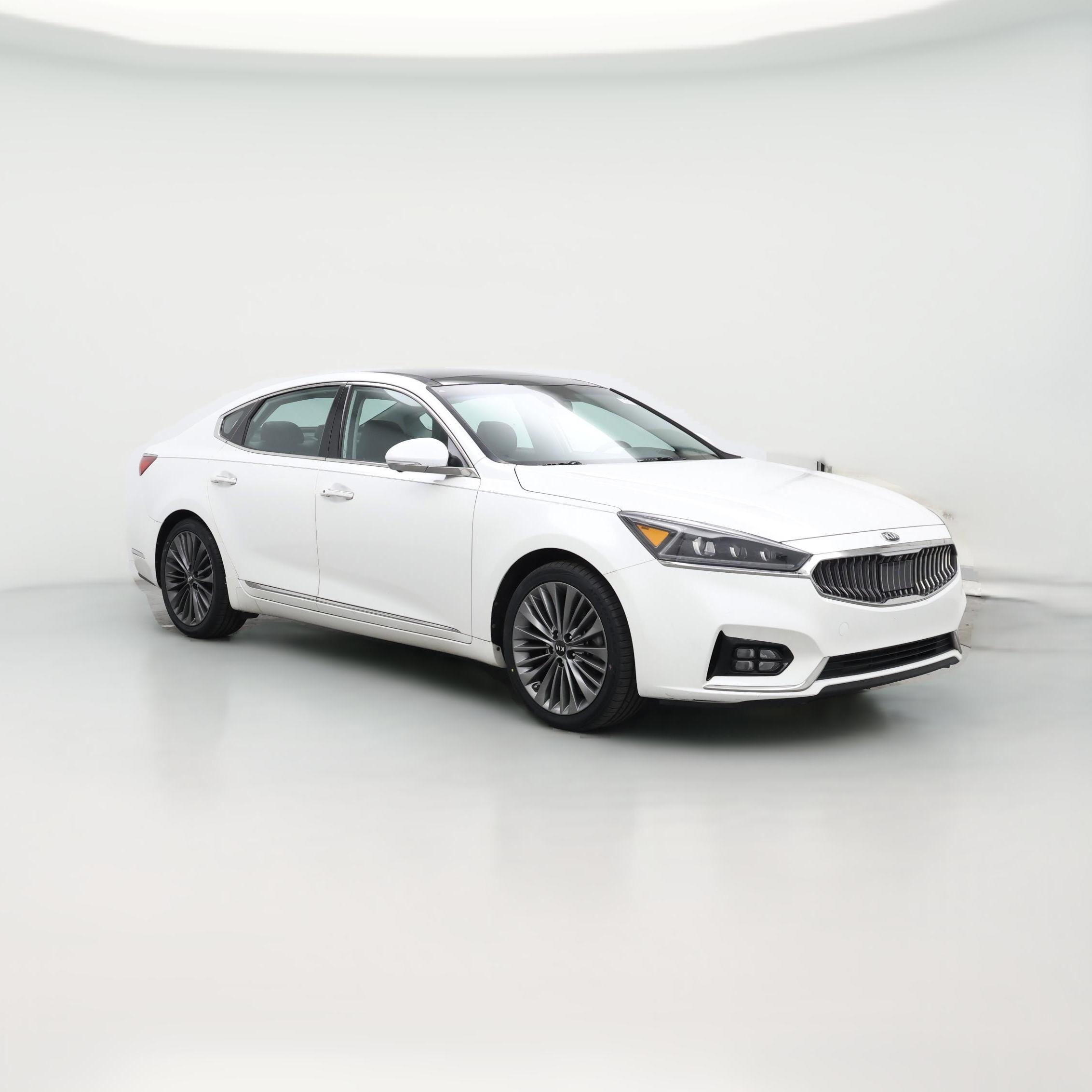 Thumbnail: 2017 Kia Cadenza - 1