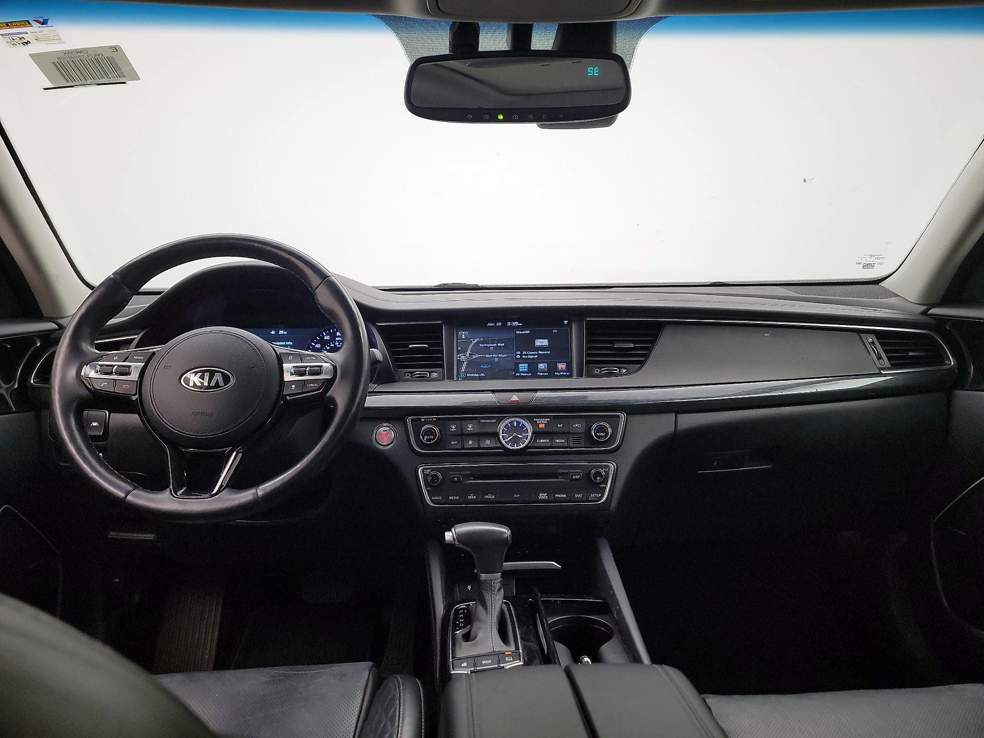 Thumbnail: 2017 Kia Cadenza - 9