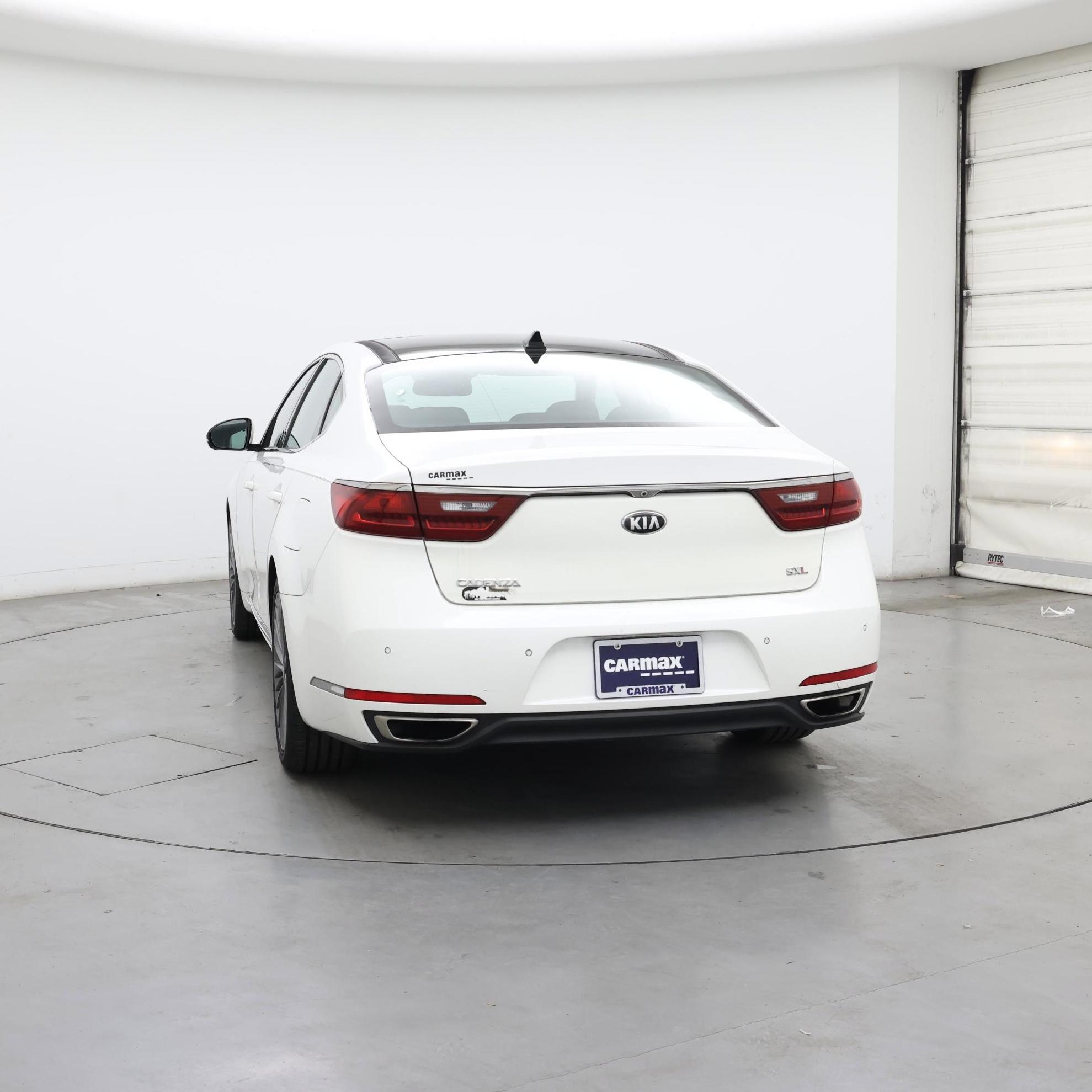 Thumbnail: 2017 Kia Cadenza - 6