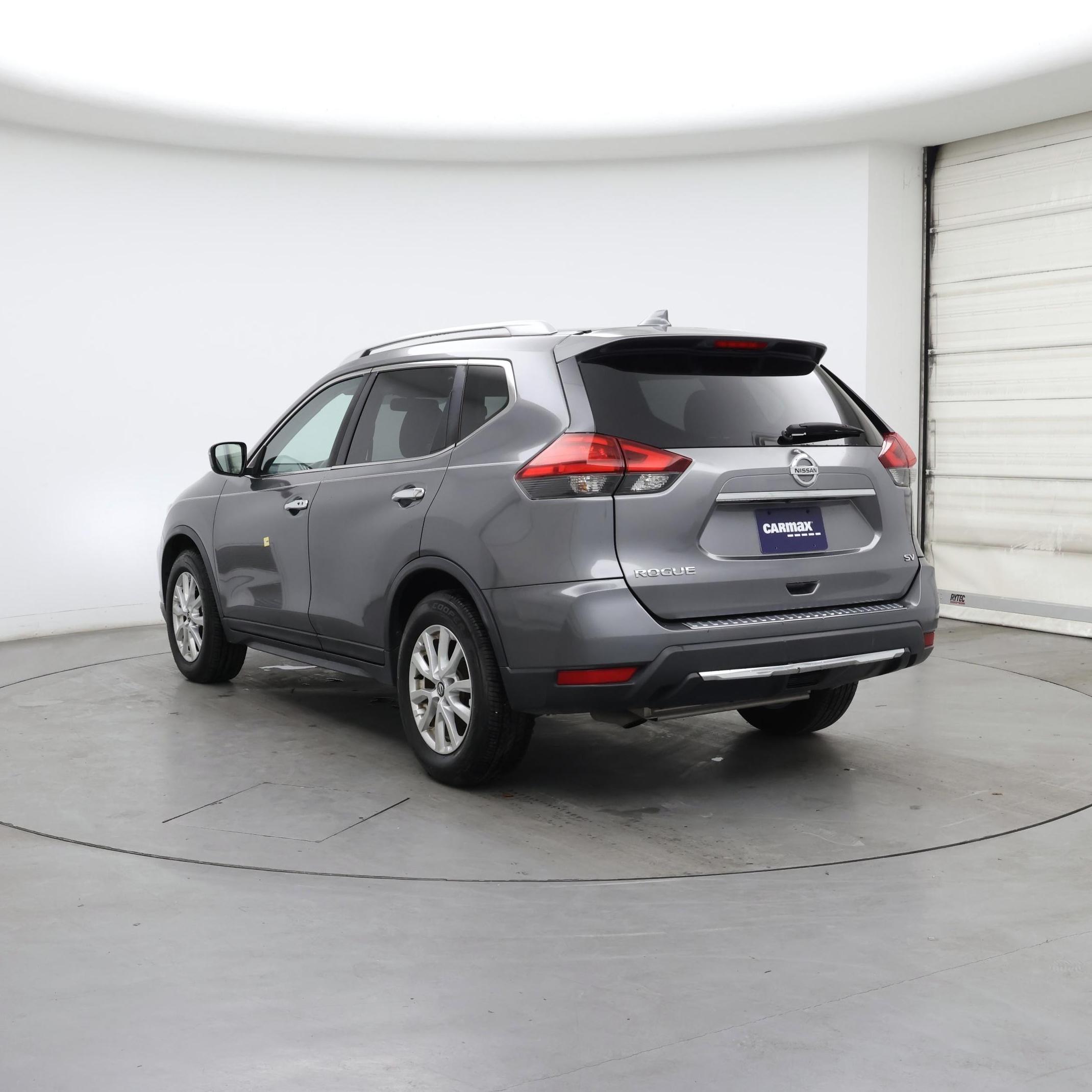 Thumbnail: 2017 Nissan Rogue - 2