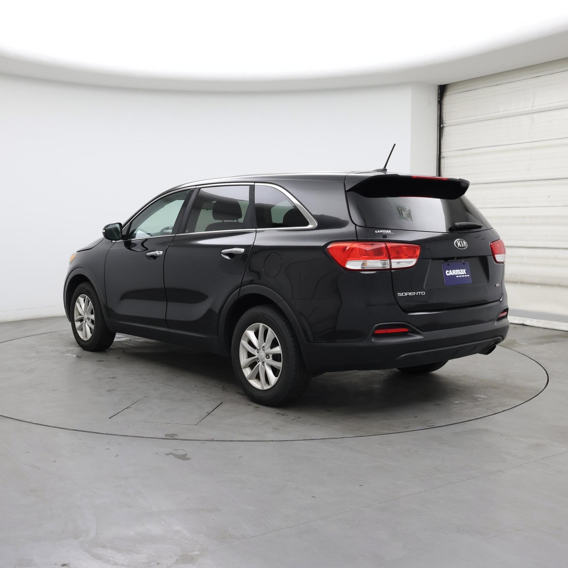 Thumbnail: 2018 Kia Sorento - 2