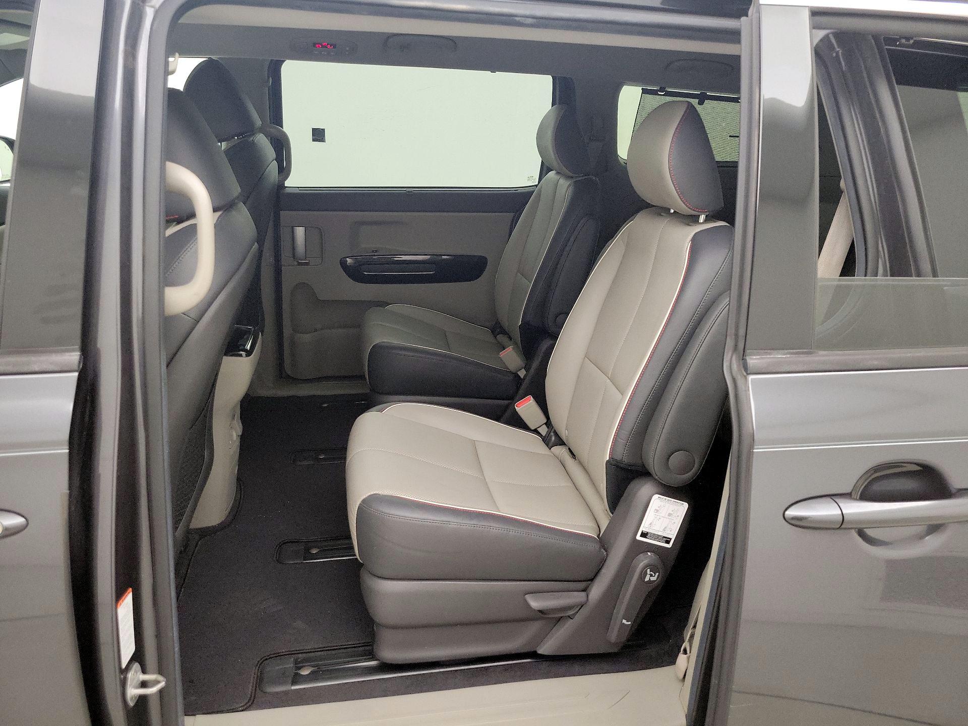 Thumbnail: 2017 Kia Sedona - 20