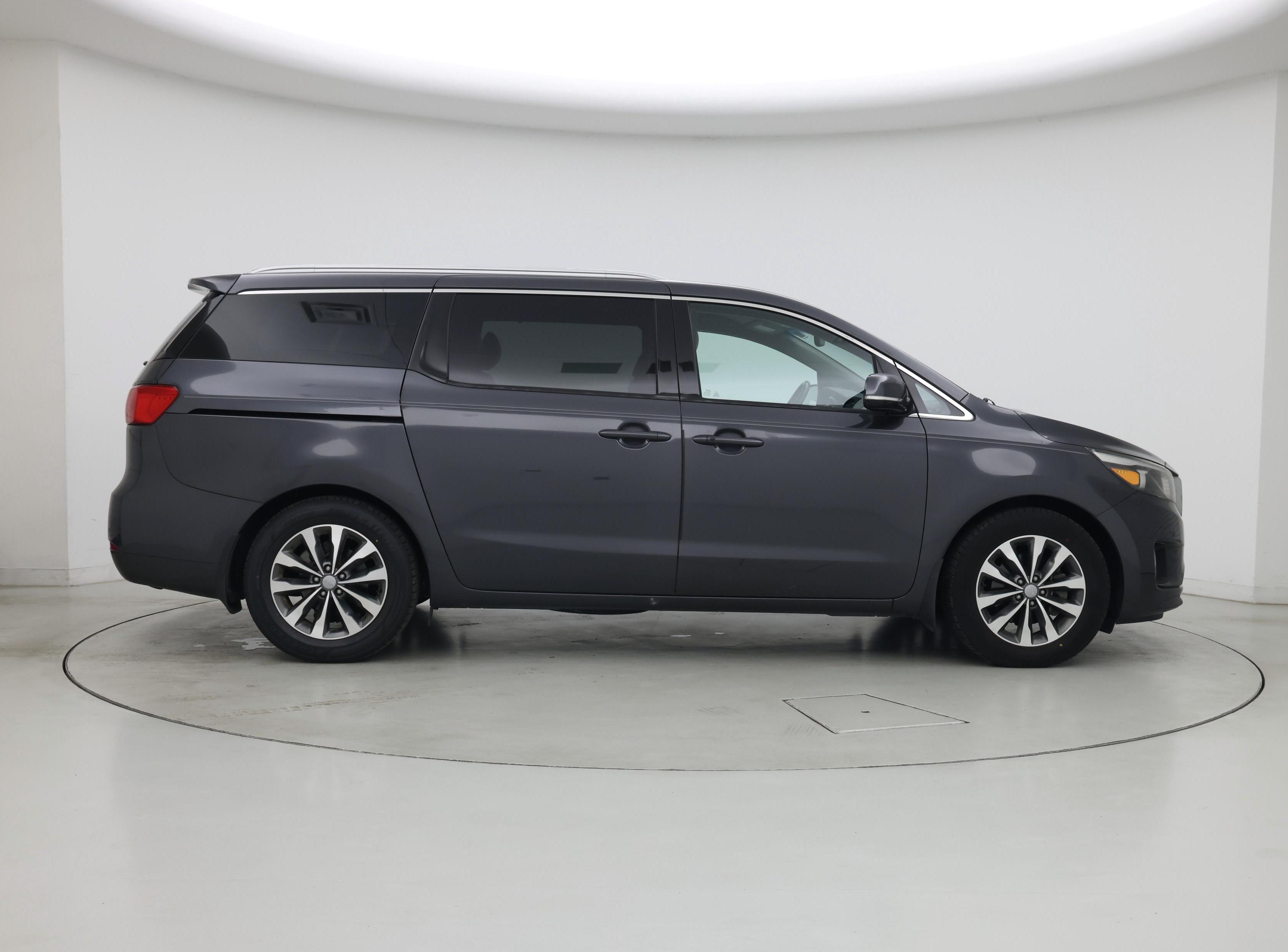 Thumbnail: 2017 Kia Sedona - 7