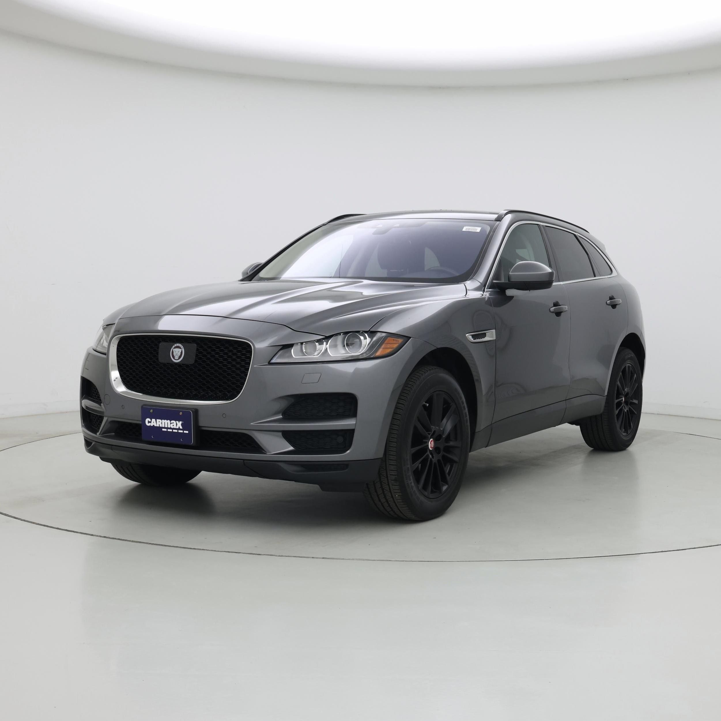 Thumbnail: 2019 Jaguar F-Pace - 4