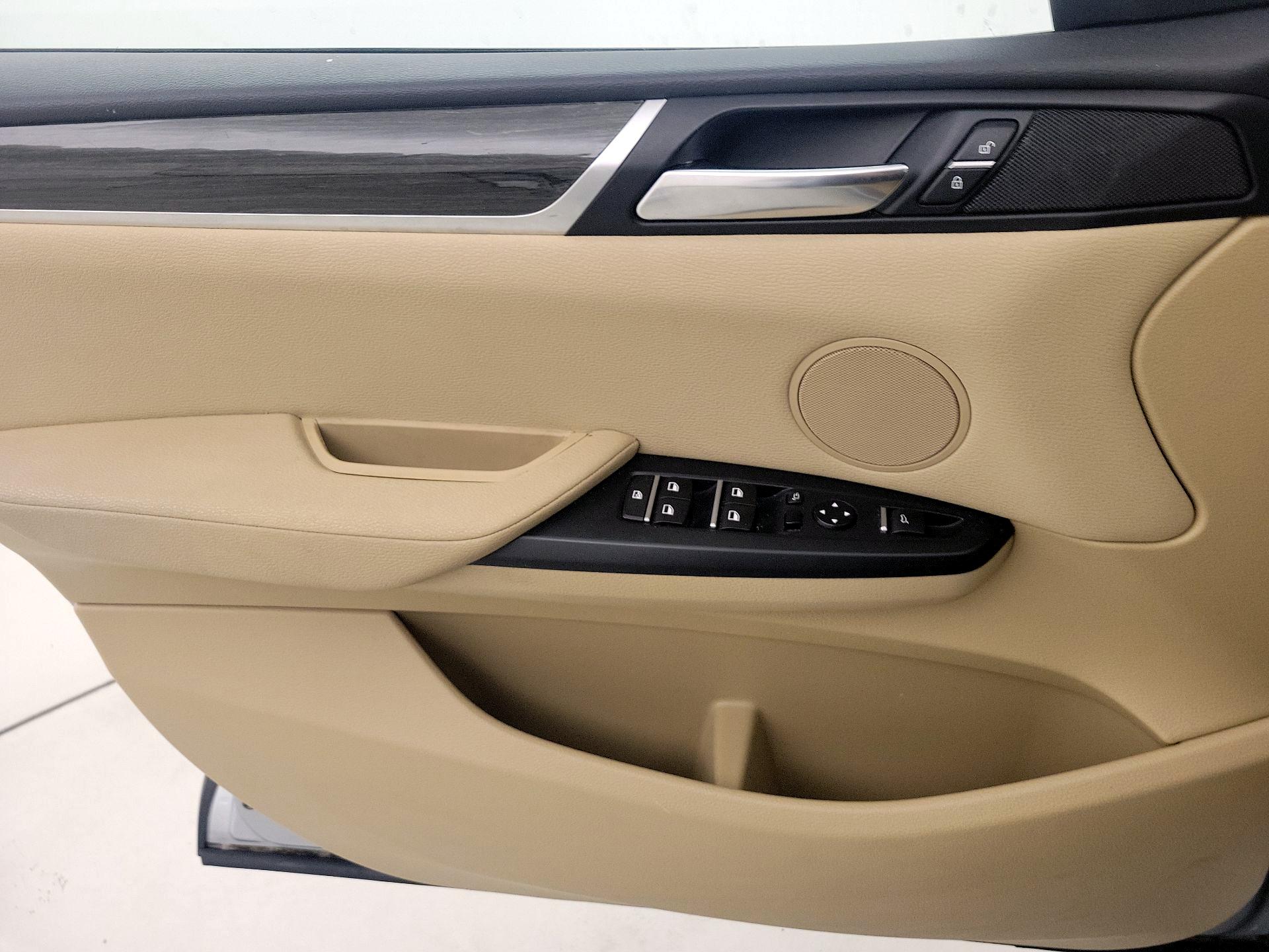 Thumbnail: 2016 BMW X3 - 12