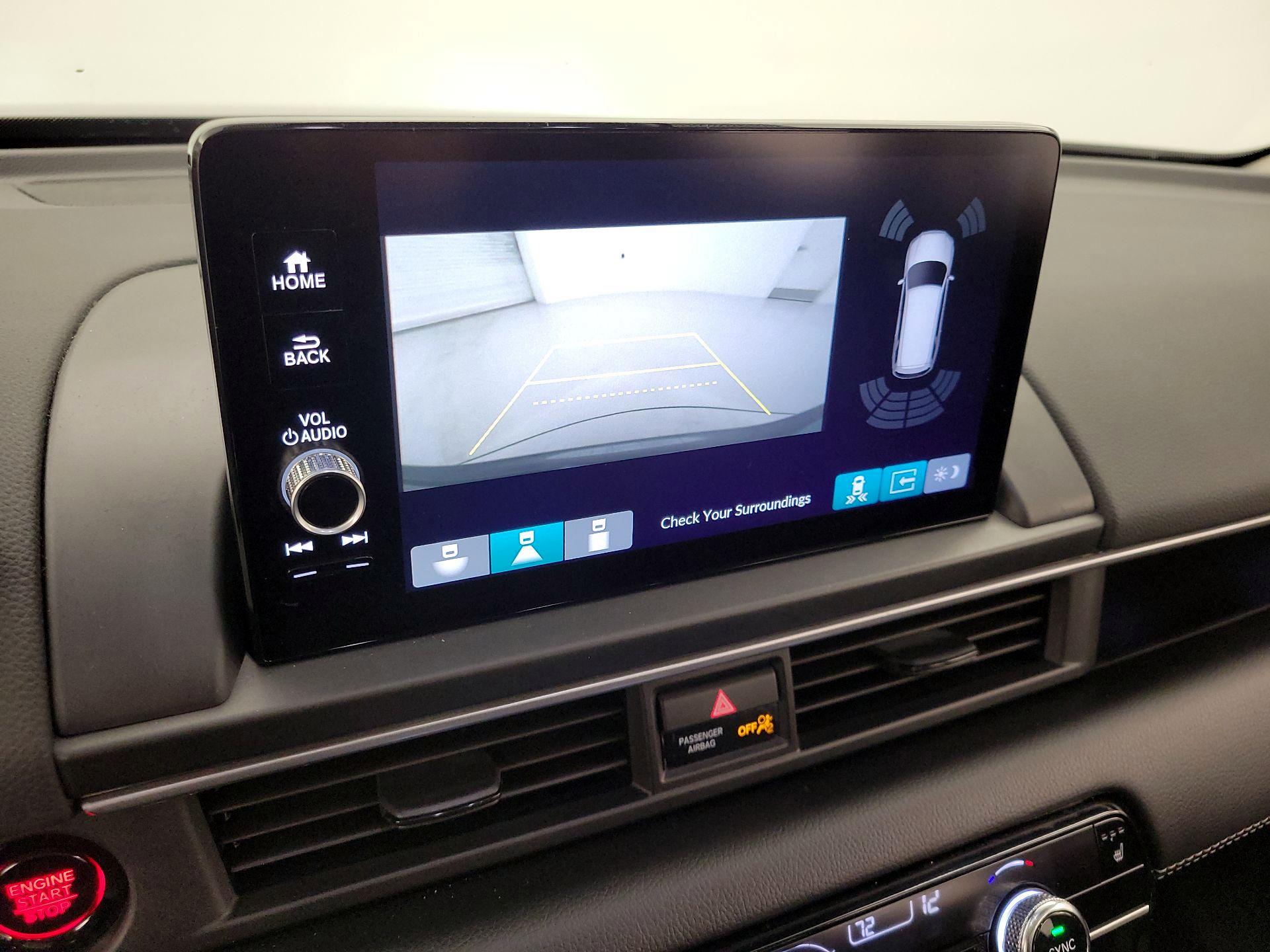 Thumbnail: 2024 Honda Pilot - 15