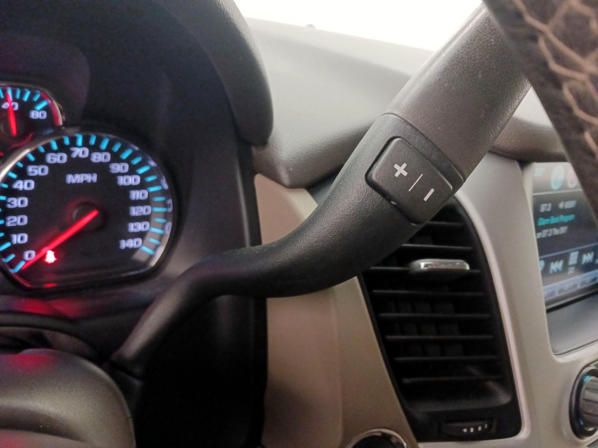 Thumbnail: 2020 GMC Yukon XL - 18