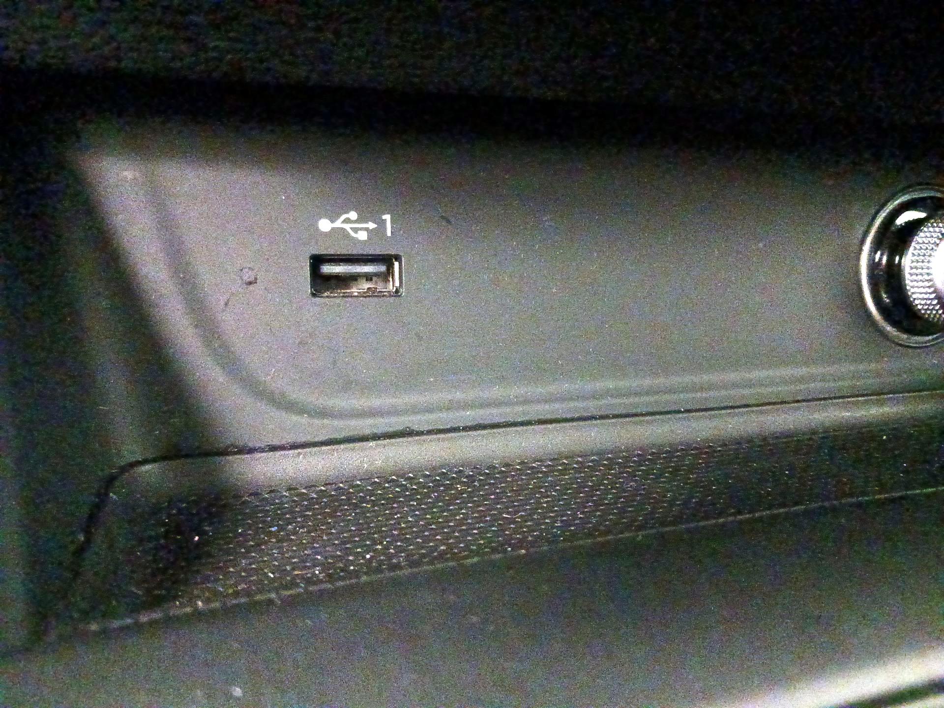 Thumbnail: 2018 Audi A4 - 18