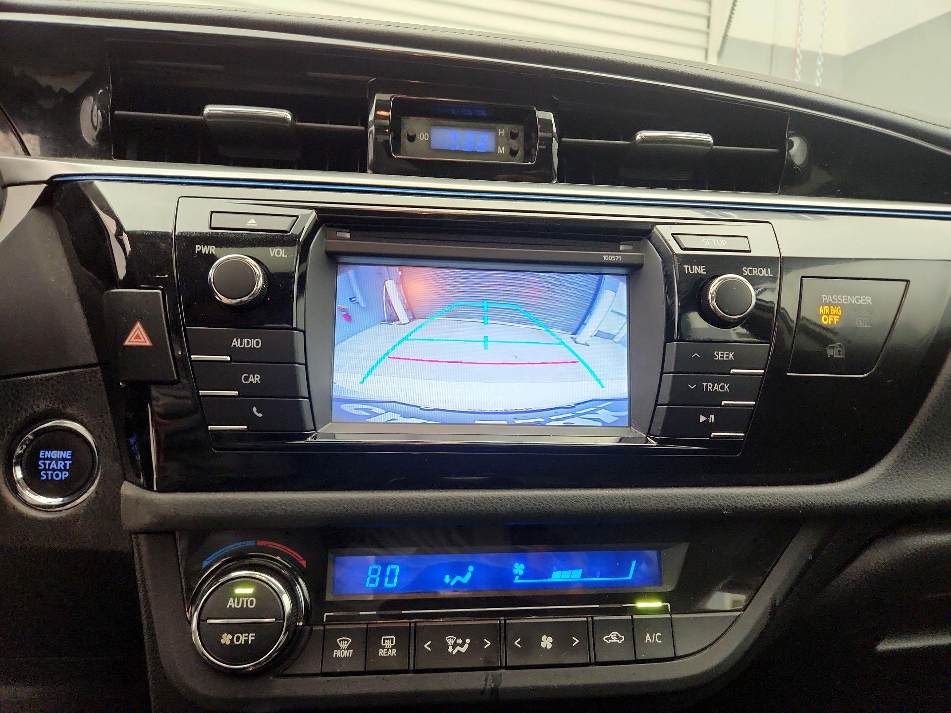 Thumbnail: 2014 Toyota Corolla - 14