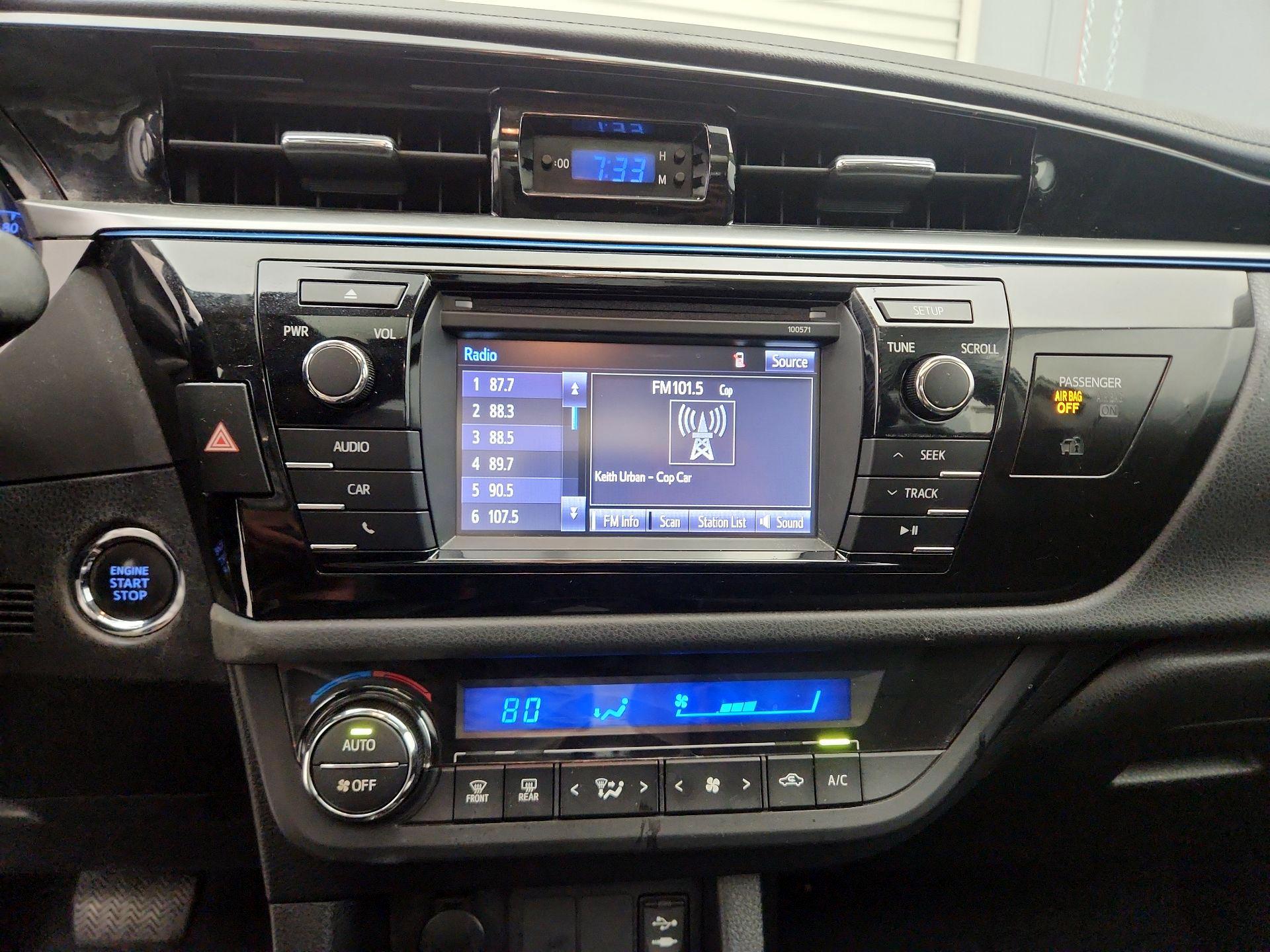 Thumbnail: 2014 Toyota Corolla - 15