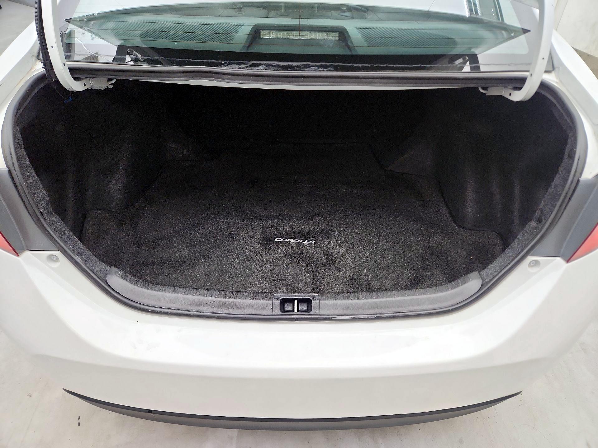 Thumbnail: 2014 Toyota Corolla - 20