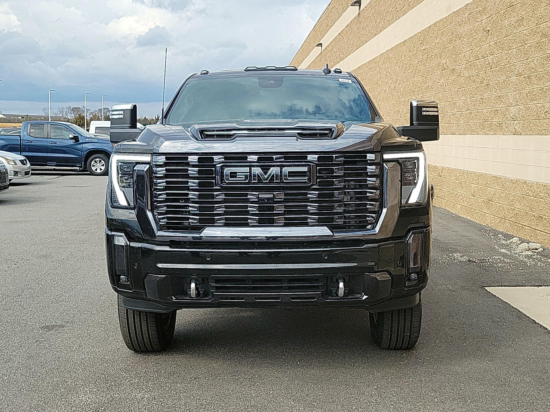 Thumbnail: 2024 GMC Sierra 3500 - 2