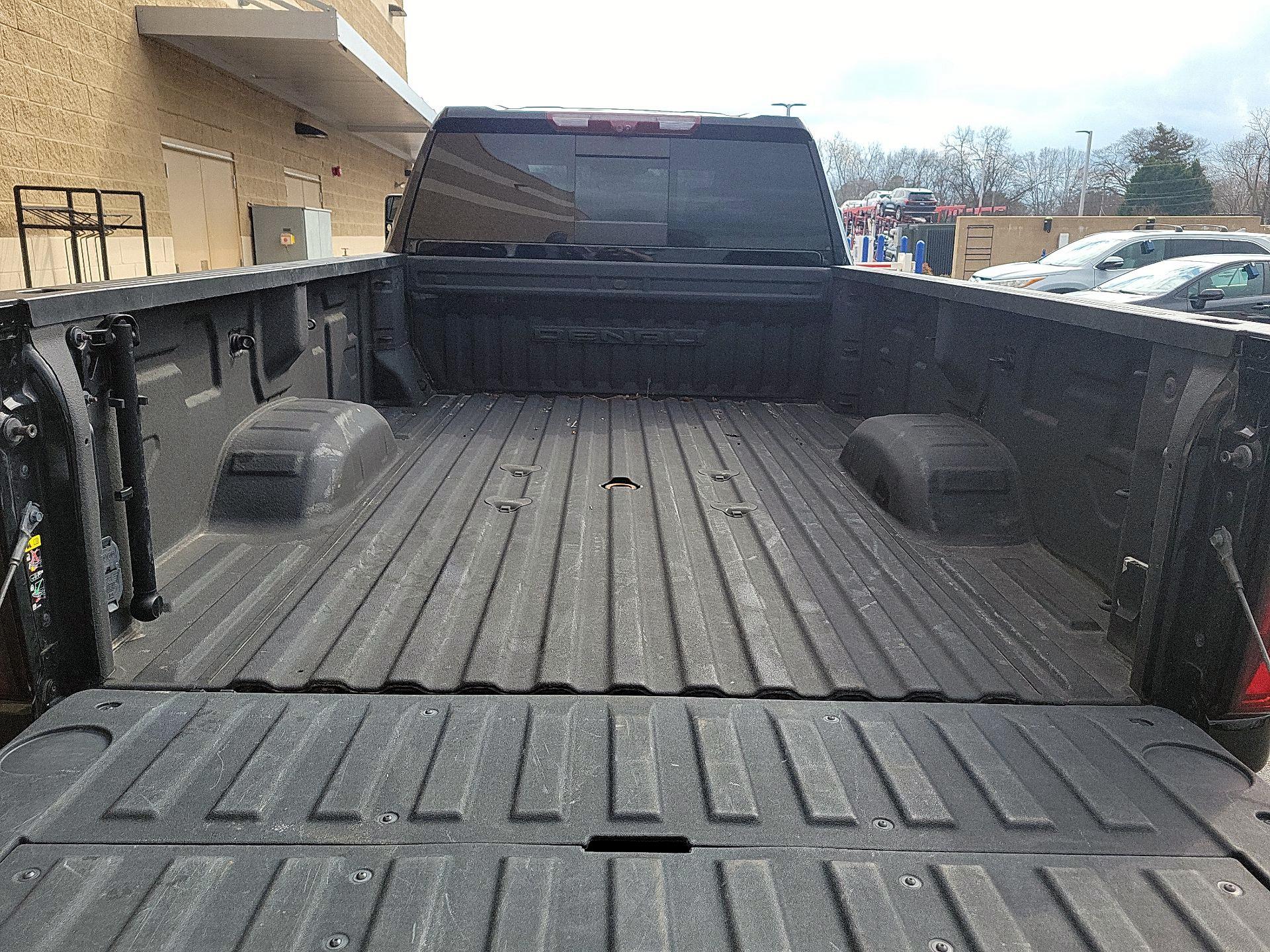 Thumbnail: 2024 GMC Sierra 3500 - 20