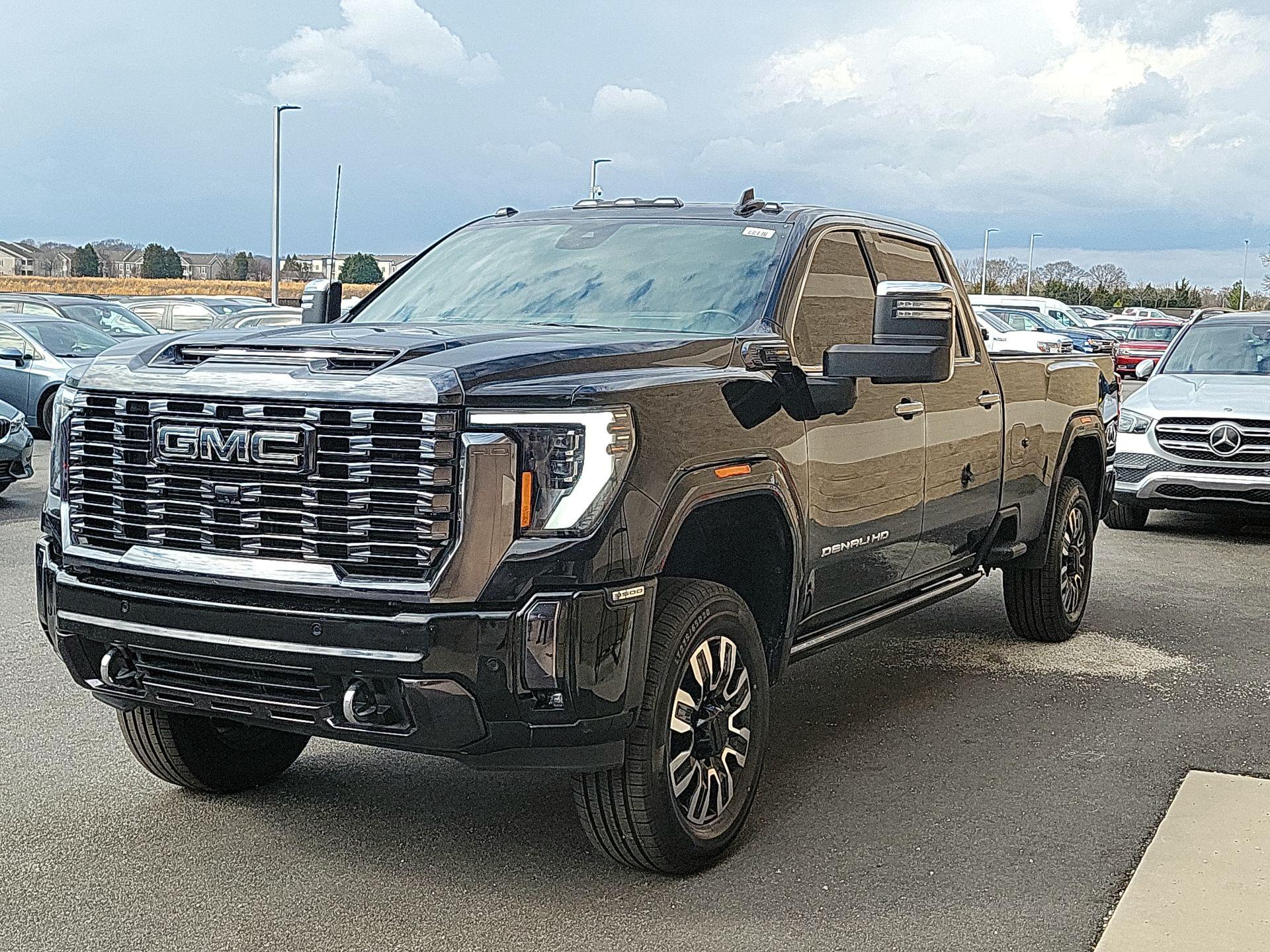 Thumbnail: 2024 GMC Sierra 3500 - 3