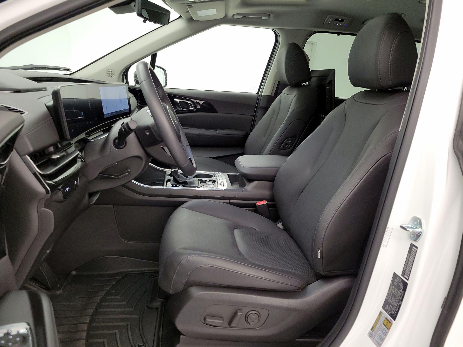 Thumbnail: 2025 Kia Carnival - 11