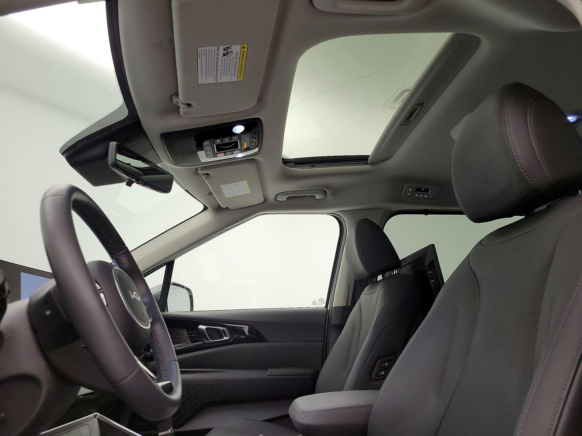 Thumbnail: 2025 Kia Carnival - 20