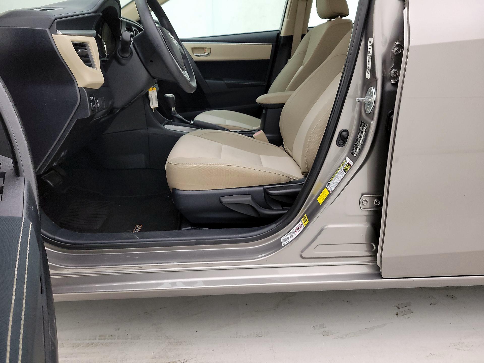 Thumbnail: 2014 Toyota Corolla - 11