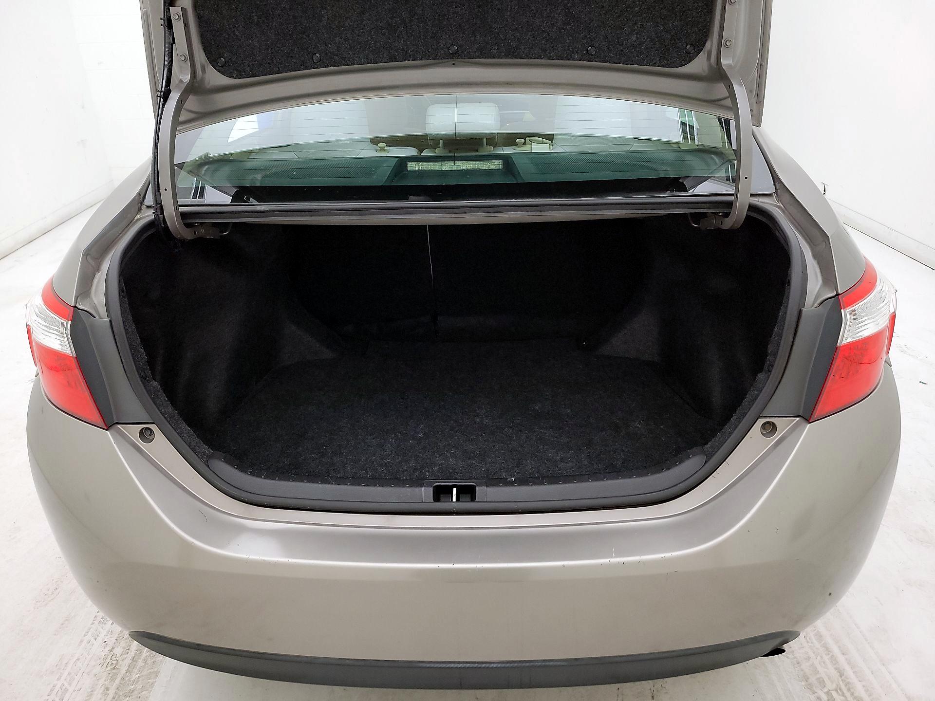 Thumbnail: 2014 Toyota Corolla - 20