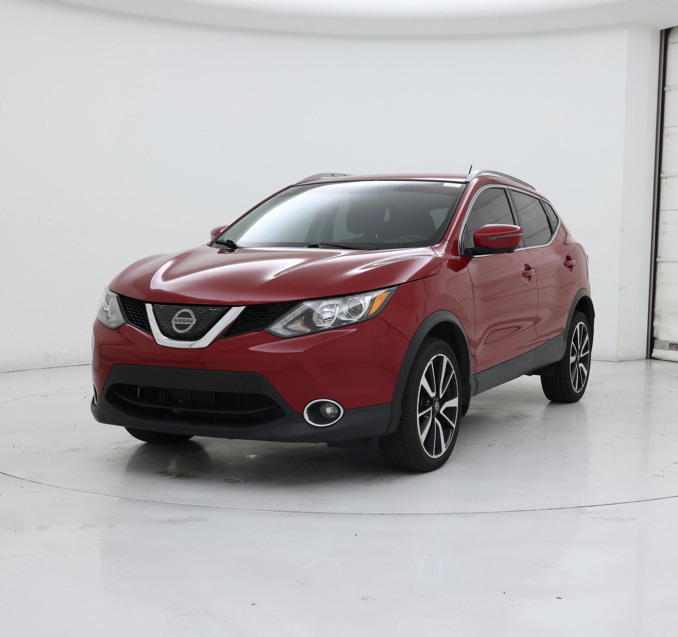 Thumbnail: 2018 Nissan Rogue Sport - 4