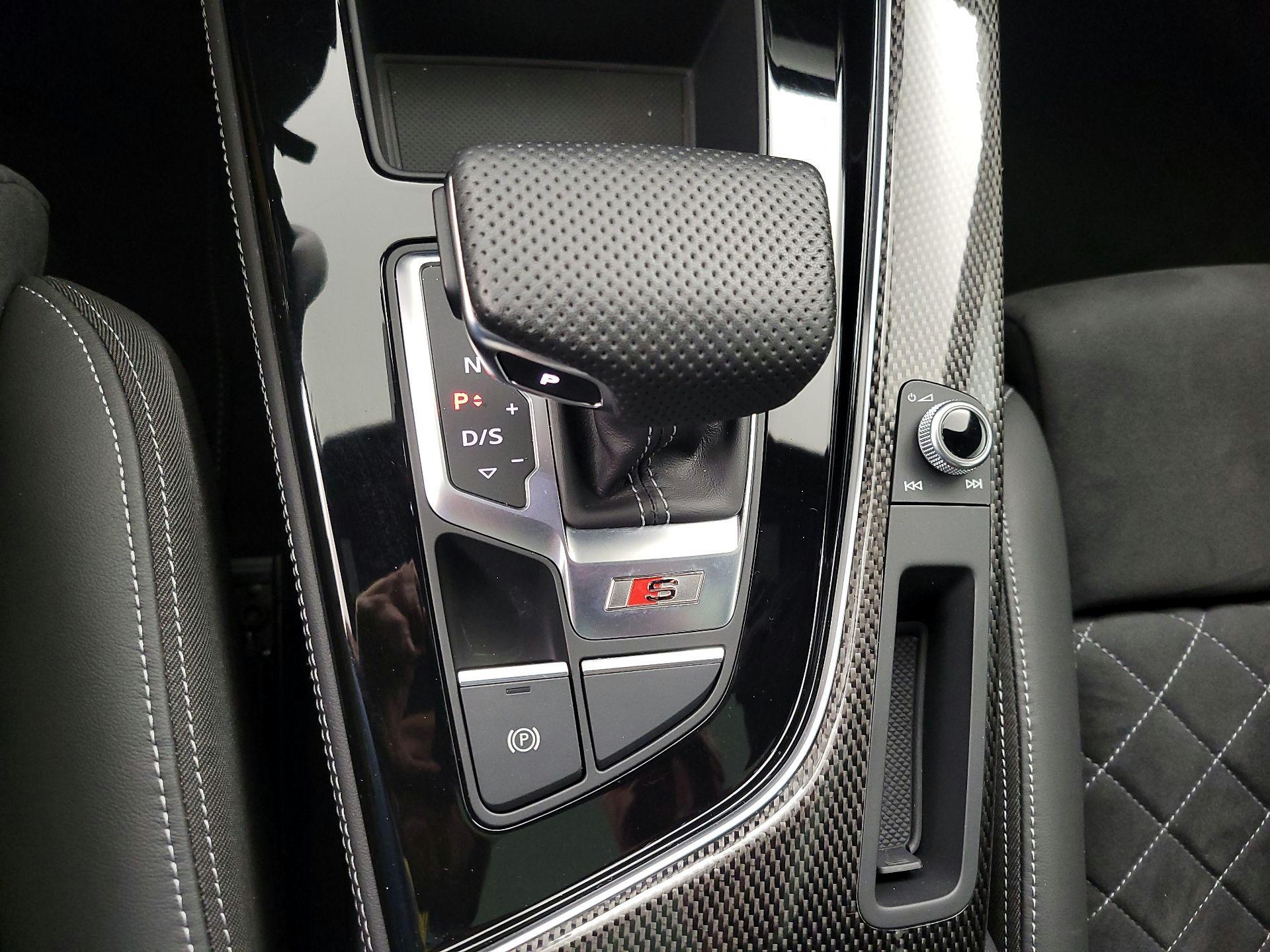 Thumbnail: 2023 Audi S4 - 18