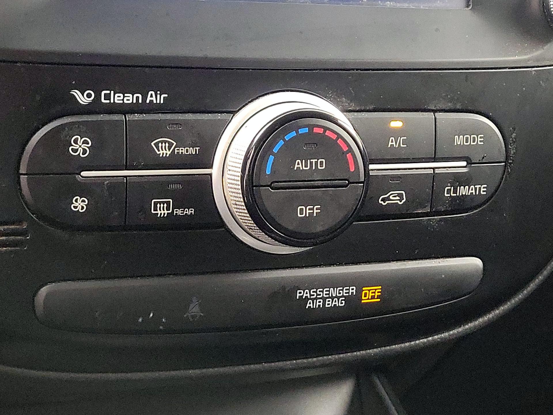 Thumbnail: 2019 Kia Soul - 16