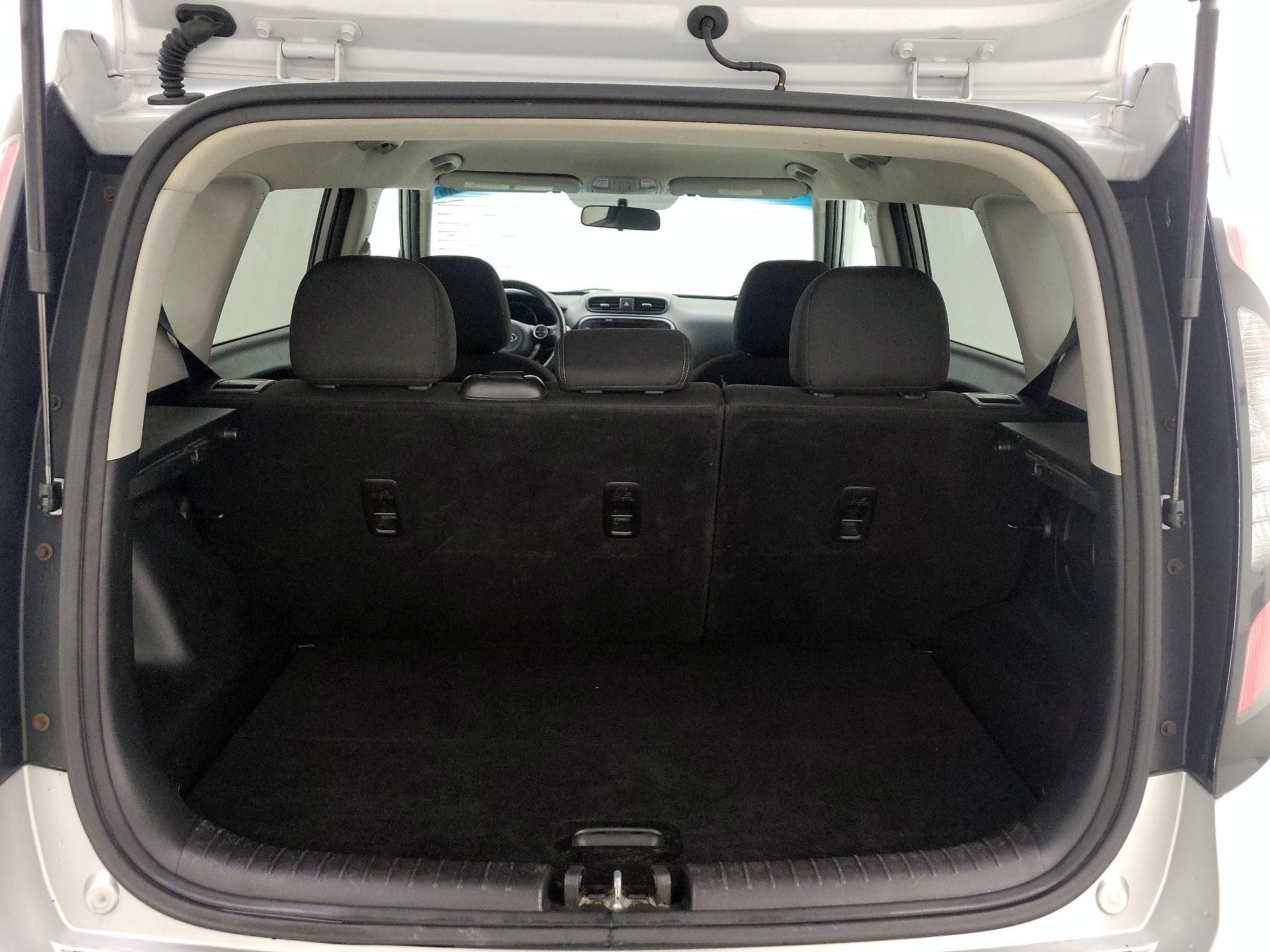 Thumbnail: 2019 Kia Soul - 20