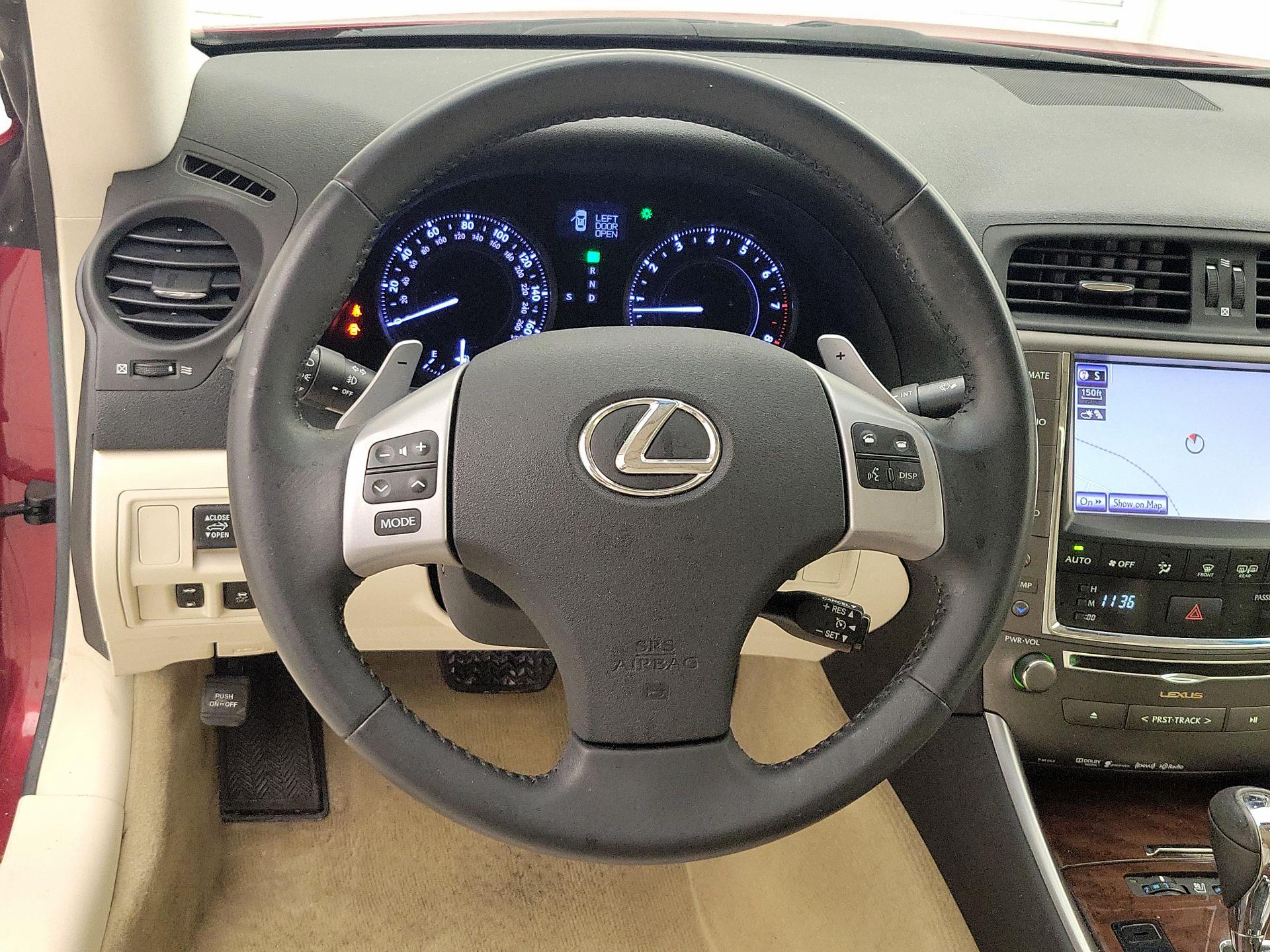 Thumbnail: 2014 Lexus IS - 10