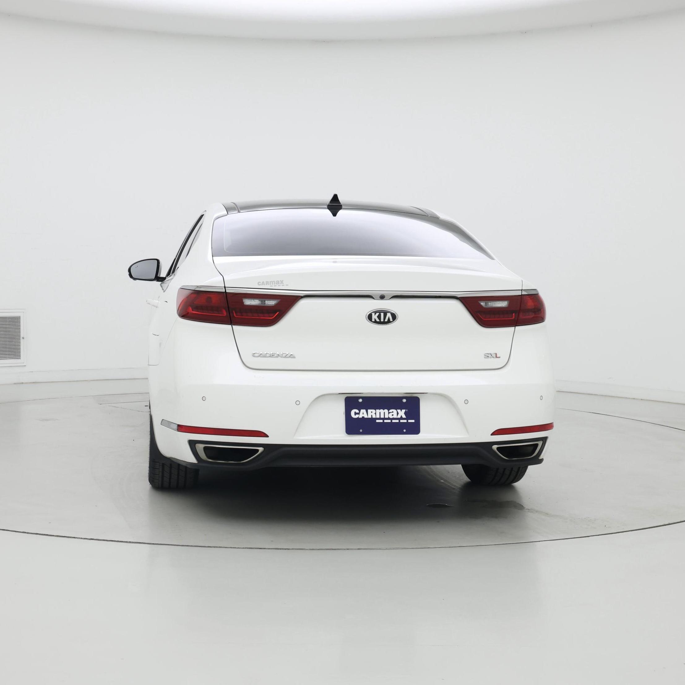 Thumbnail: 2017 Kia Cadenza - 6