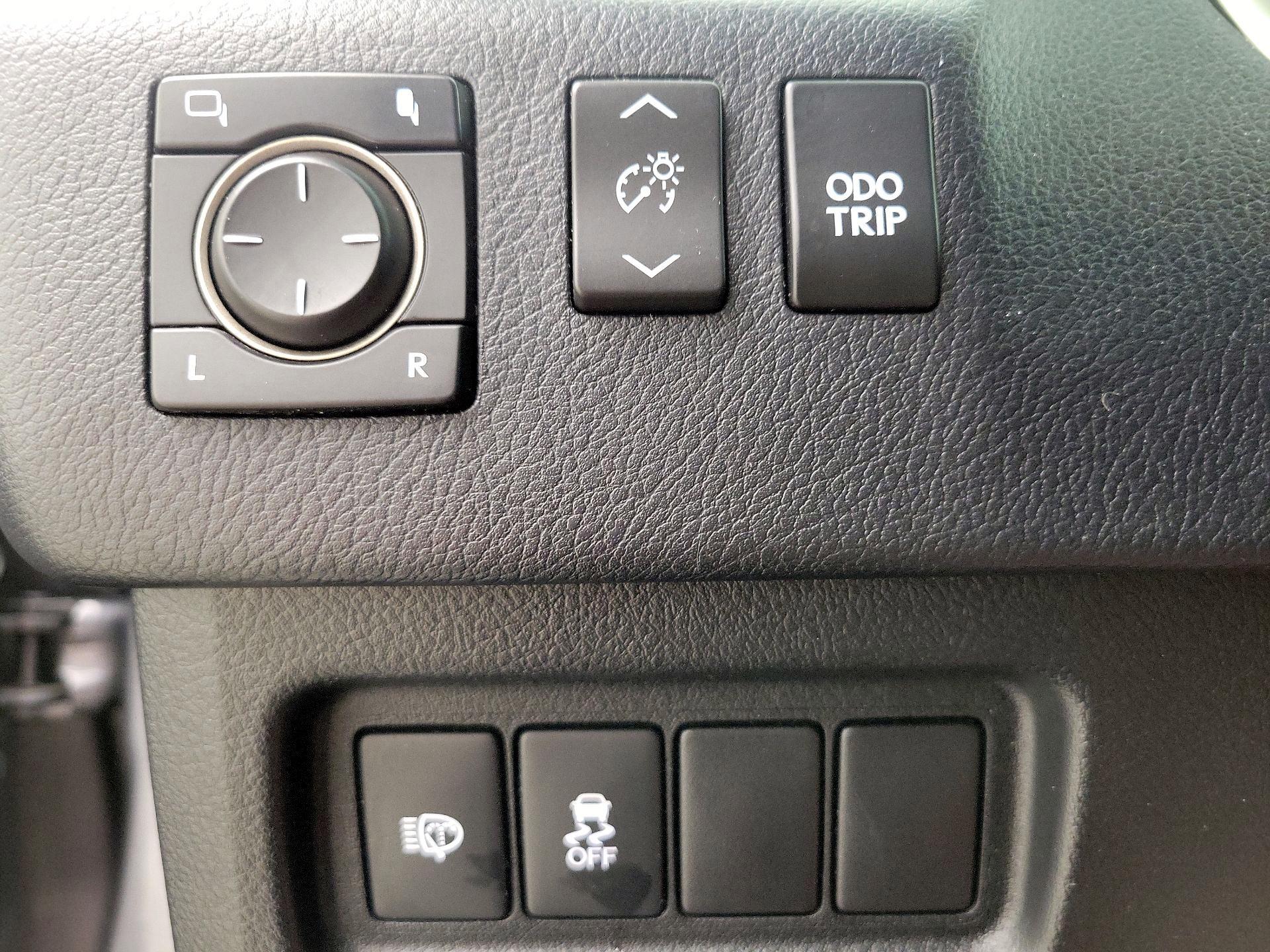 Thumbnail: 2018 Lexus GX - 13