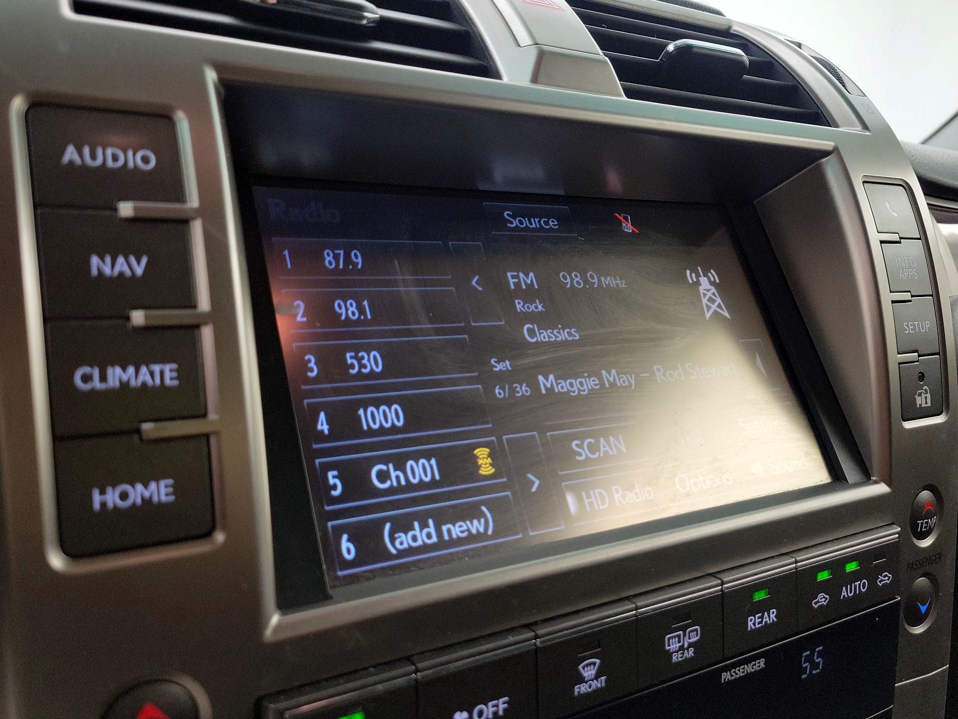 Thumbnail: 2018 Lexus GX - 16