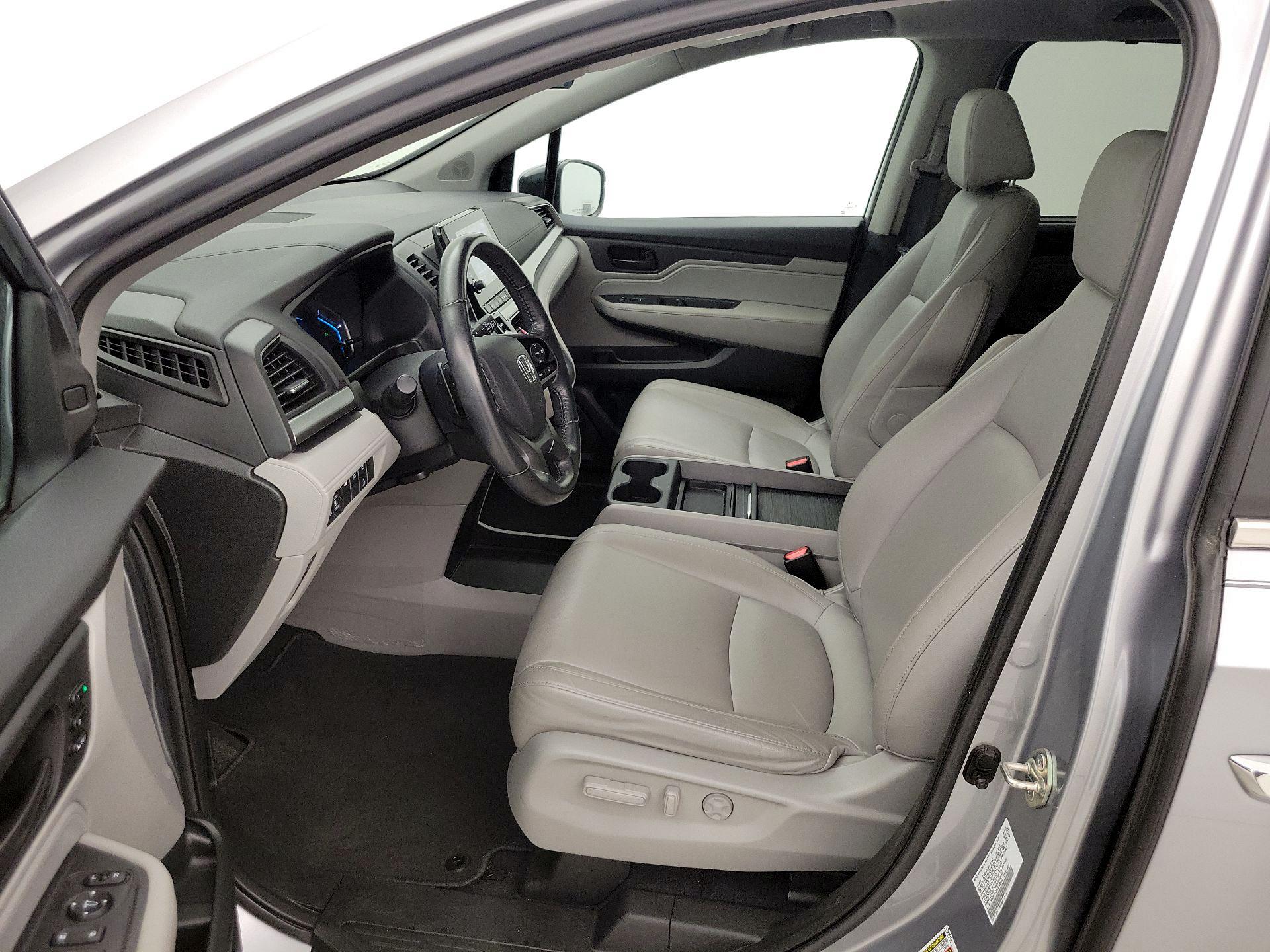 Thumbnail: 2019 Honda Odyssey - 11