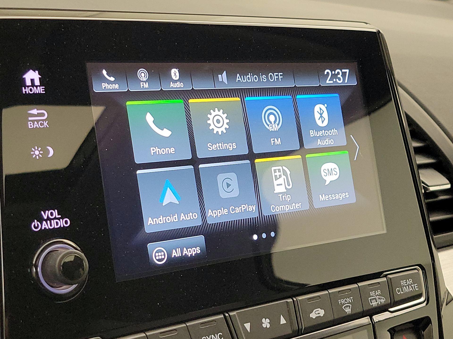 Thumbnail: 2019 Honda Odyssey - 15