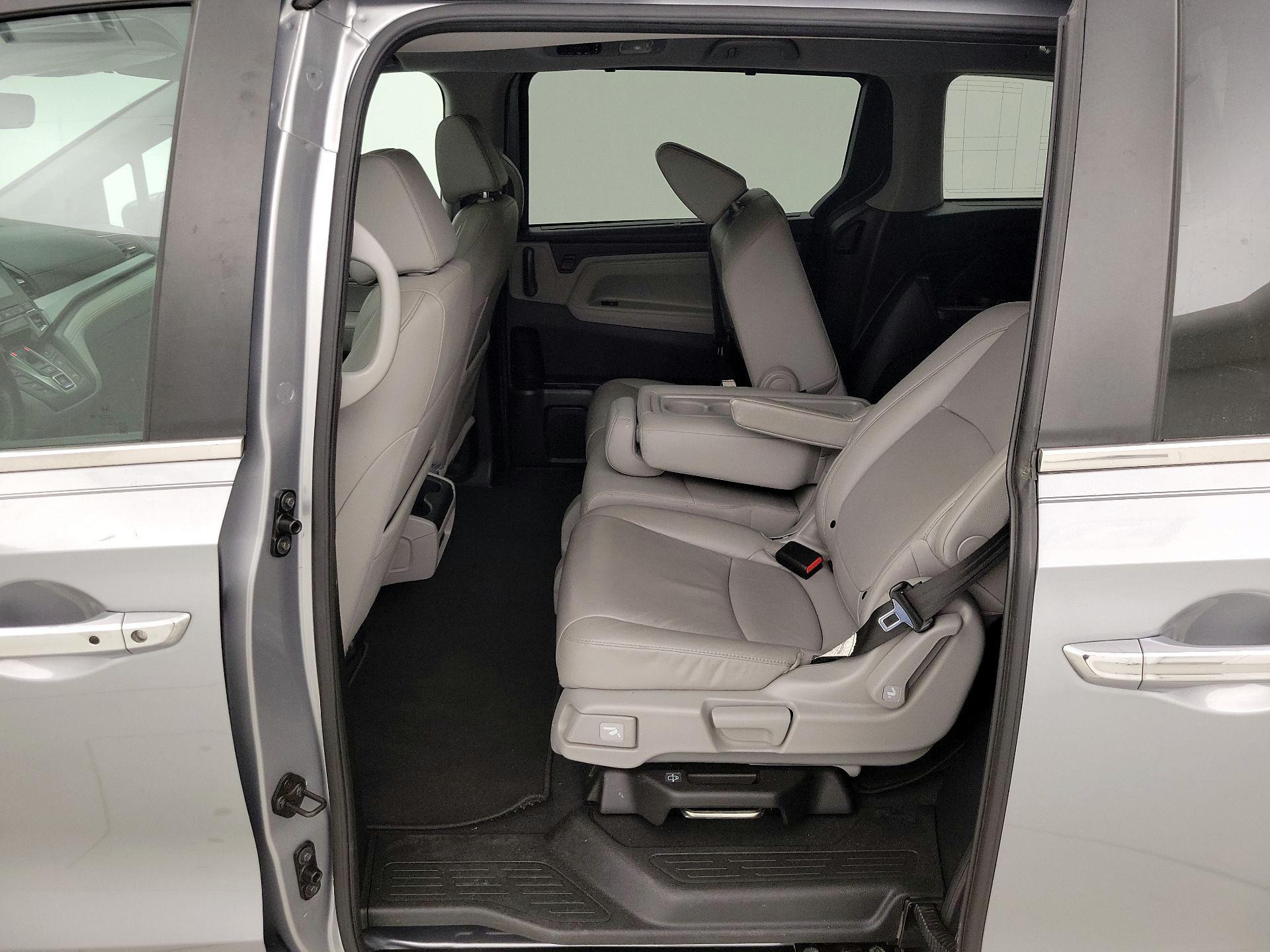 Thumbnail: 2019 Honda Odyssey - 19