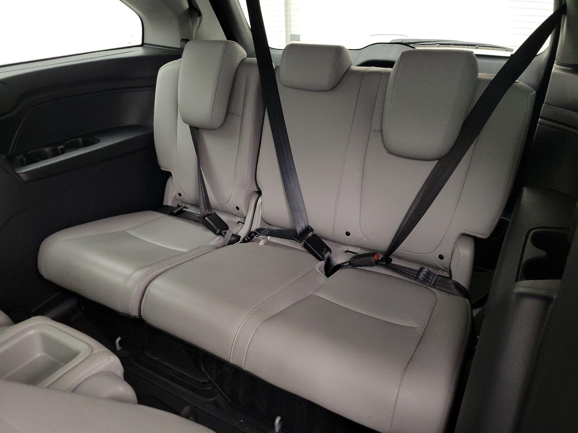 Thumbnail: 2019 Honda Odyssey - 20